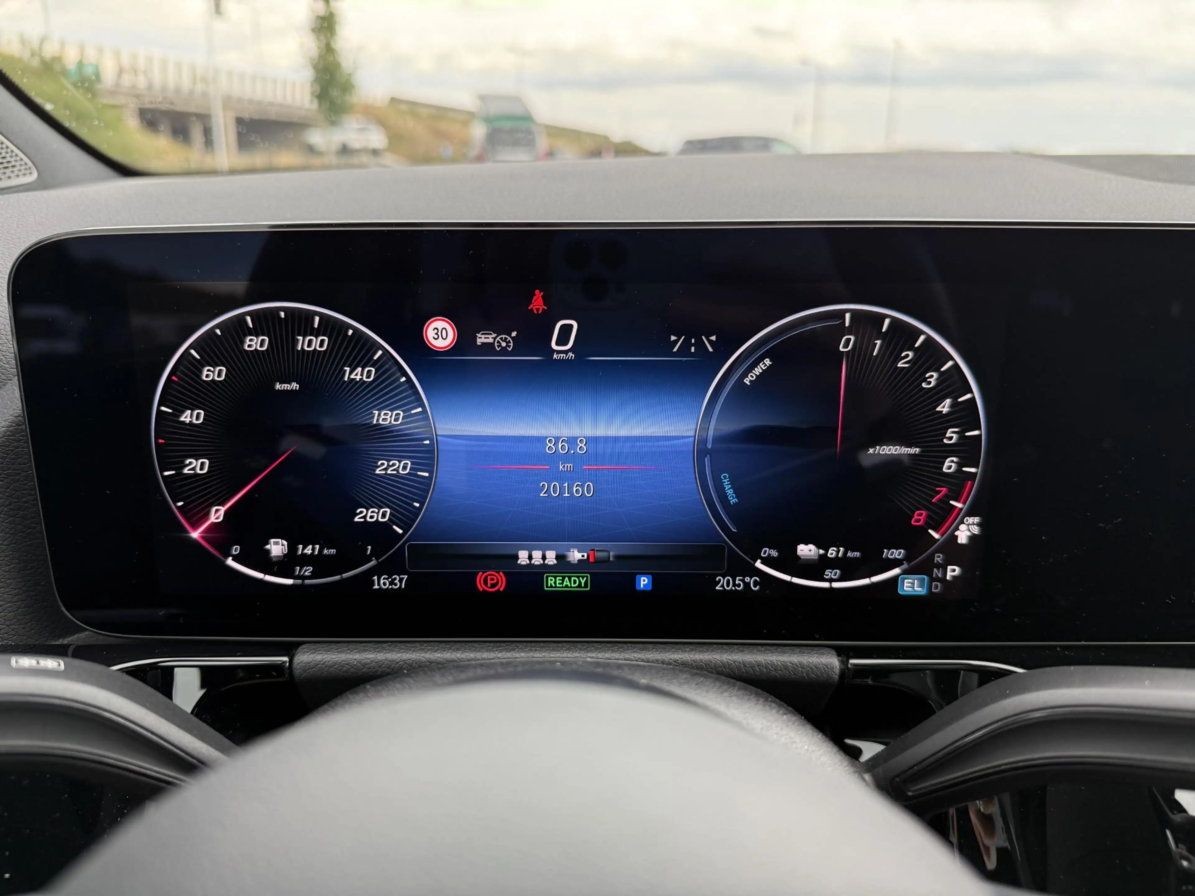 Mercedes-Benz B 250 e Business Solution AMG |Pano|ACC|Camera| — photo 29