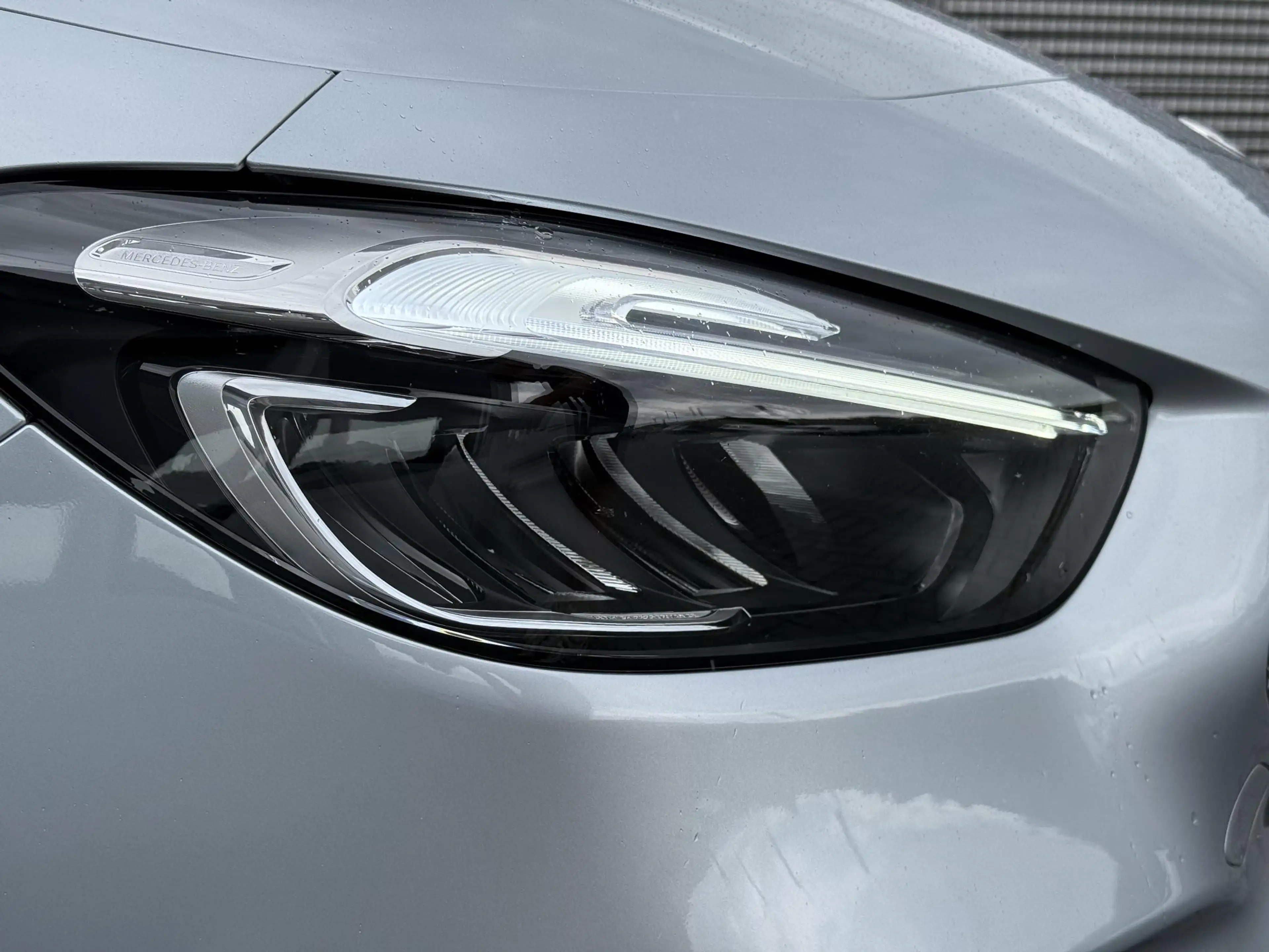 Mercedes-Benz B 250 e Business Solution AMG |Pano|ACC|Camera| — photo 9