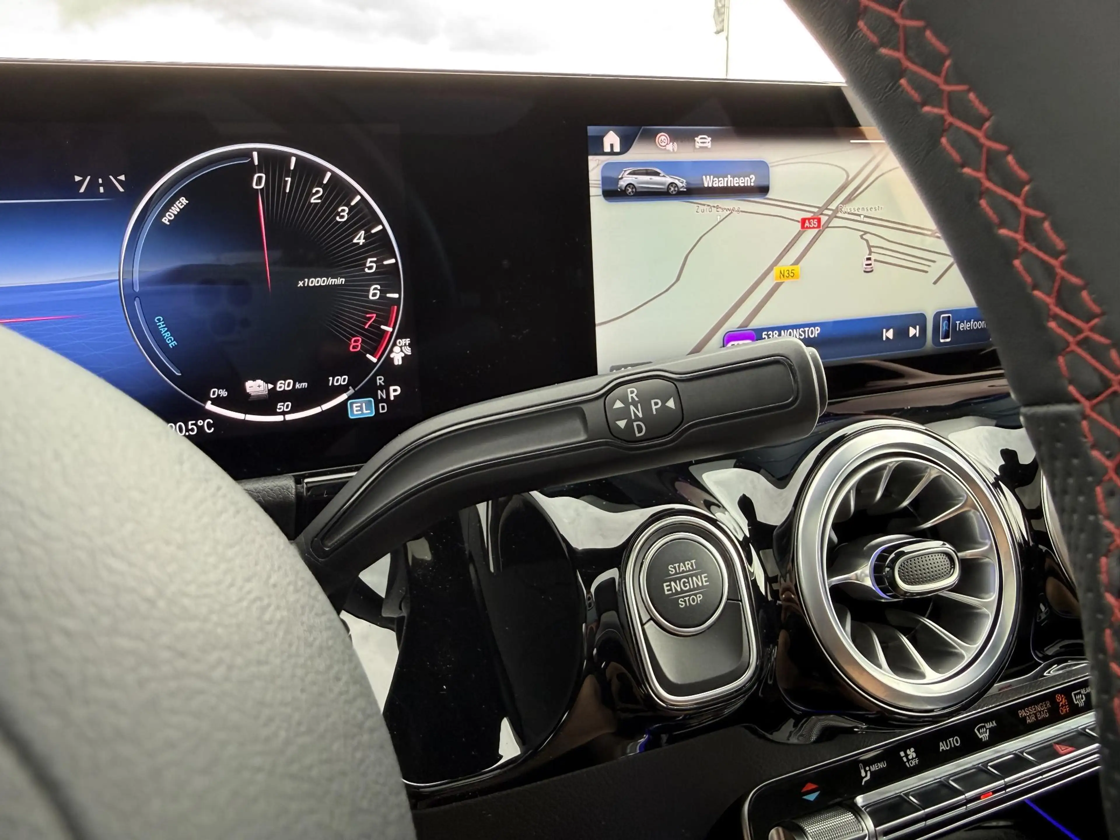 Mercedes-Benz B 250 e Business Solution AMG |Pano|ACC|Camera| — photo 24