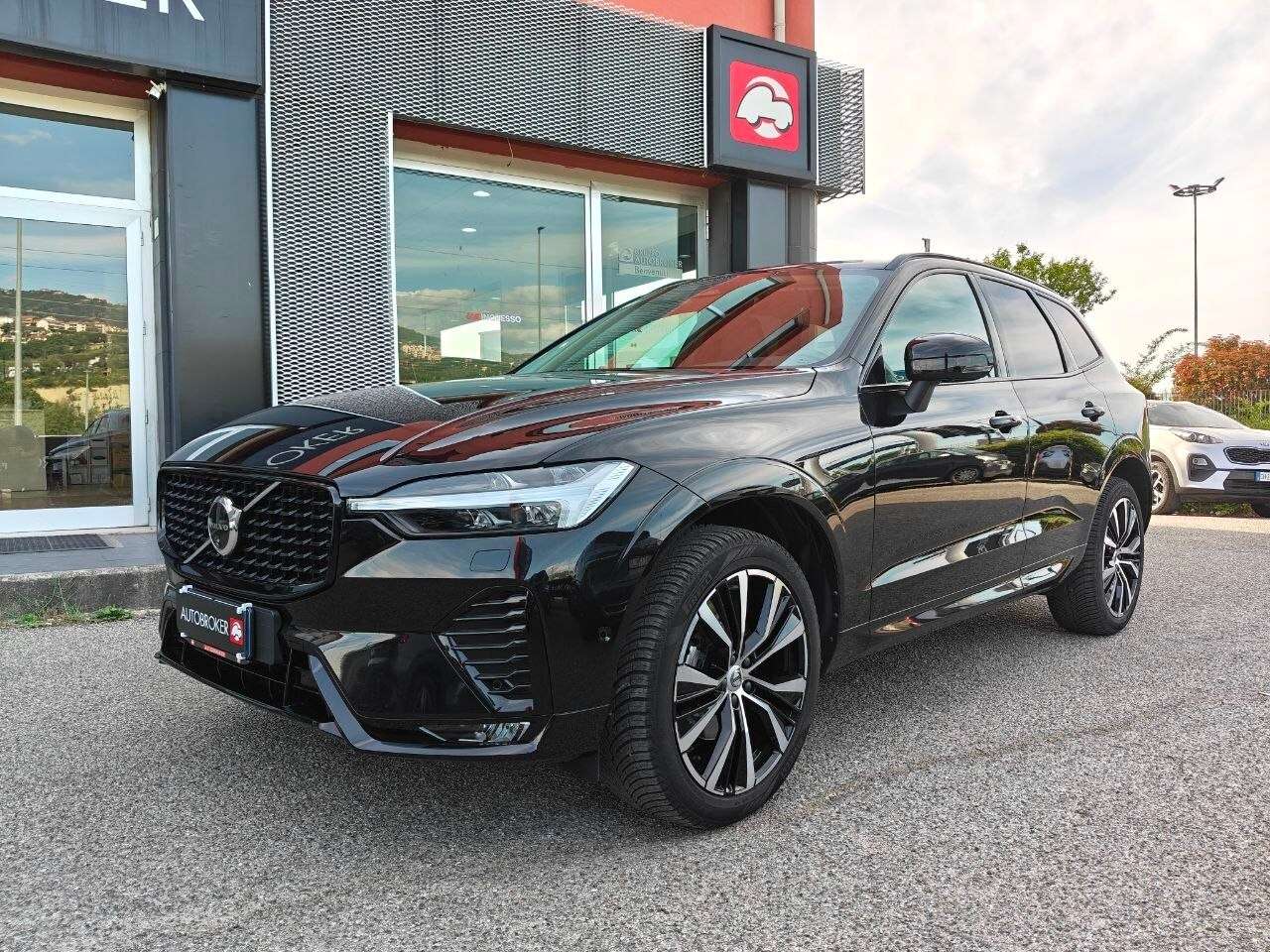 Volvo XC60 XC60 B5 AWD automatico Ultra Dark