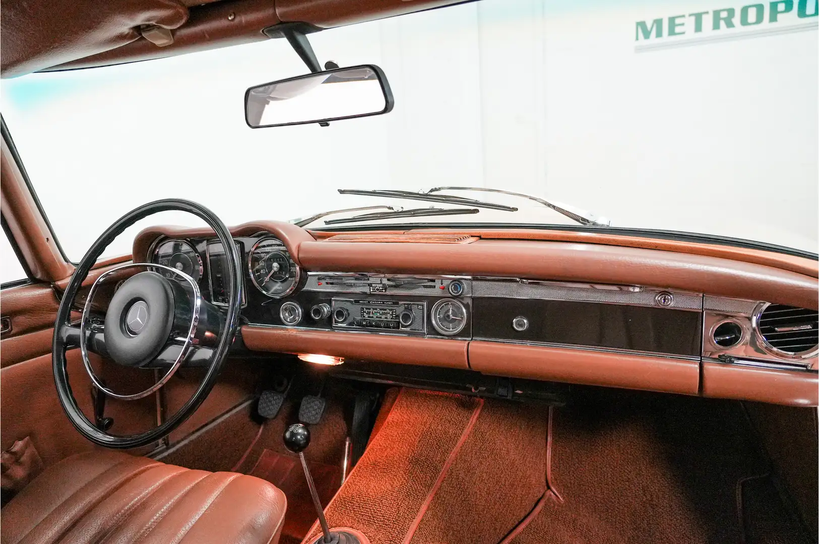 Mercedes-Benz SL 280 Pagode Incl. Hardtop M1057 Белый - 2