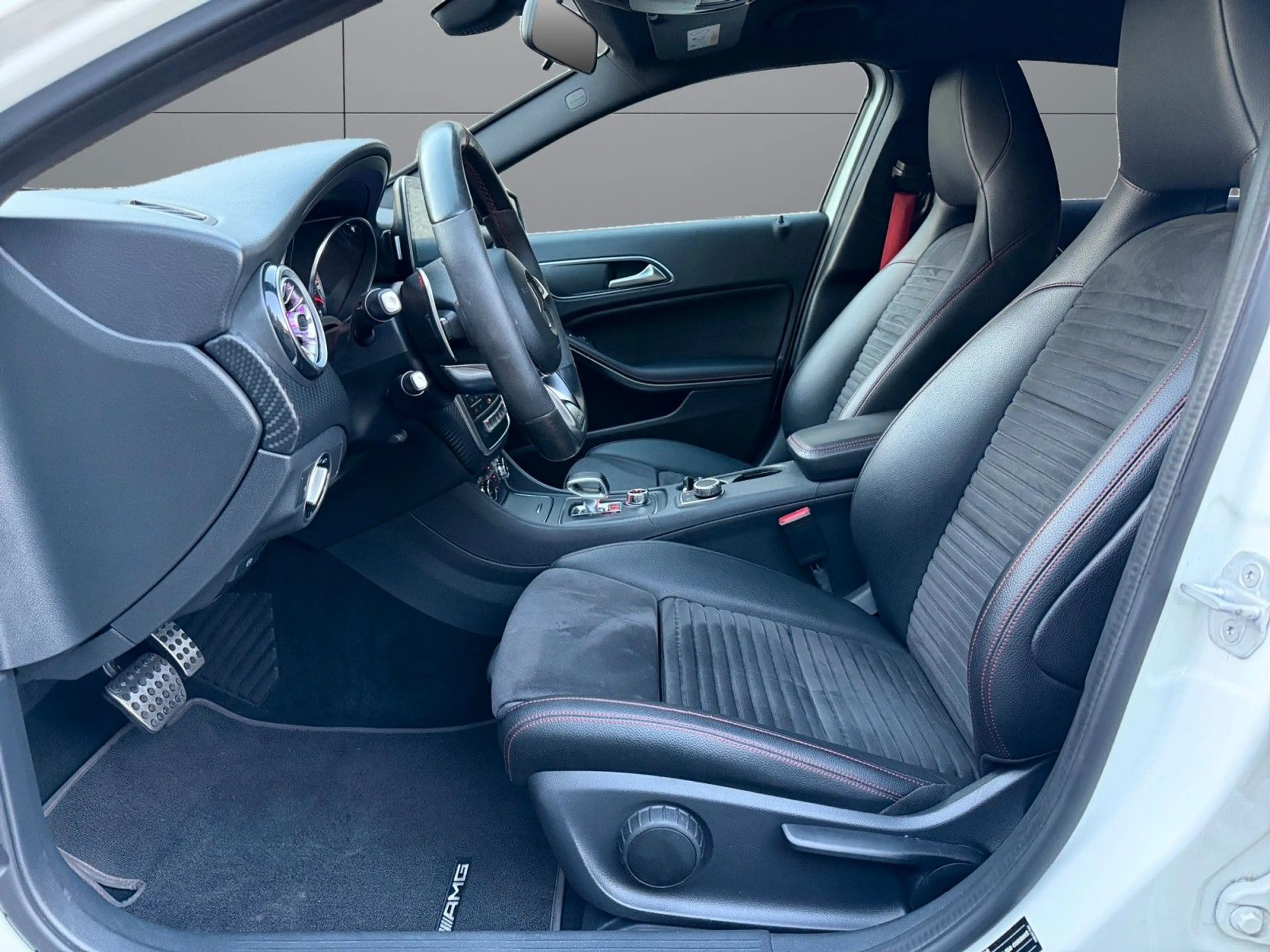 Mercedes-Benz A 45 AMG 4Matic AERO, SPORTABGAS., KAMERA, H/K — photo 10