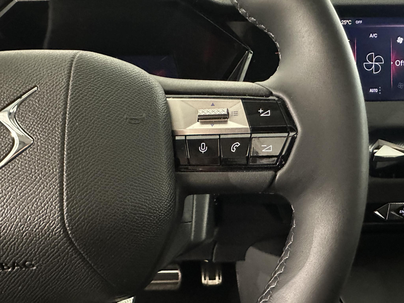 DS Automobiles DS 4 1.6 PHEV 225 Étoile — photo 14