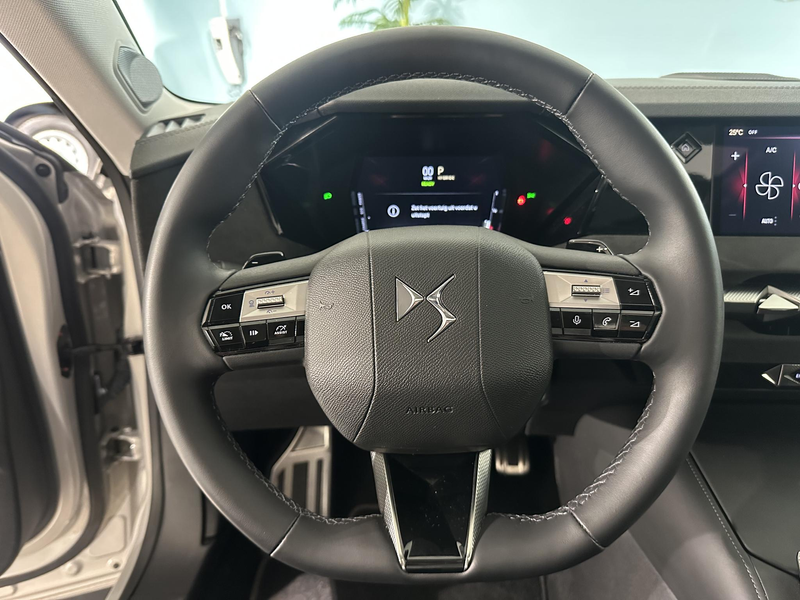 DS Automobiles DS 4 1.6 PHEV 225 Étoile — photo 12