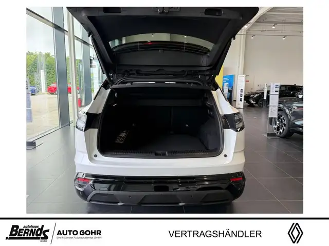 Renault Austral view 5
