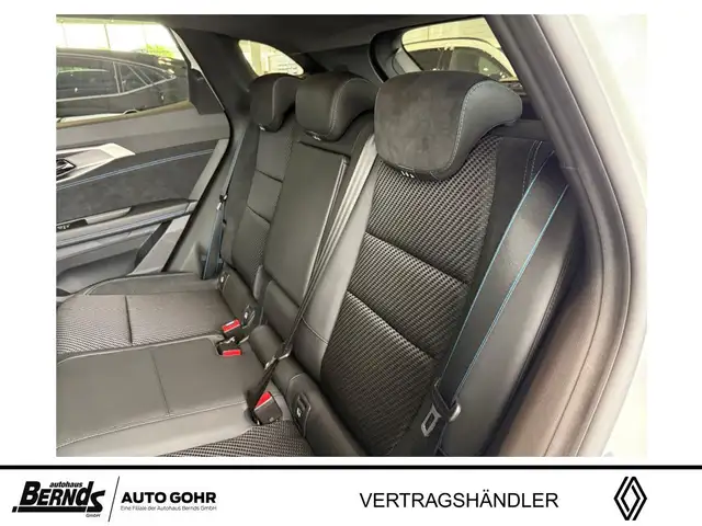 Renault Austral view 11