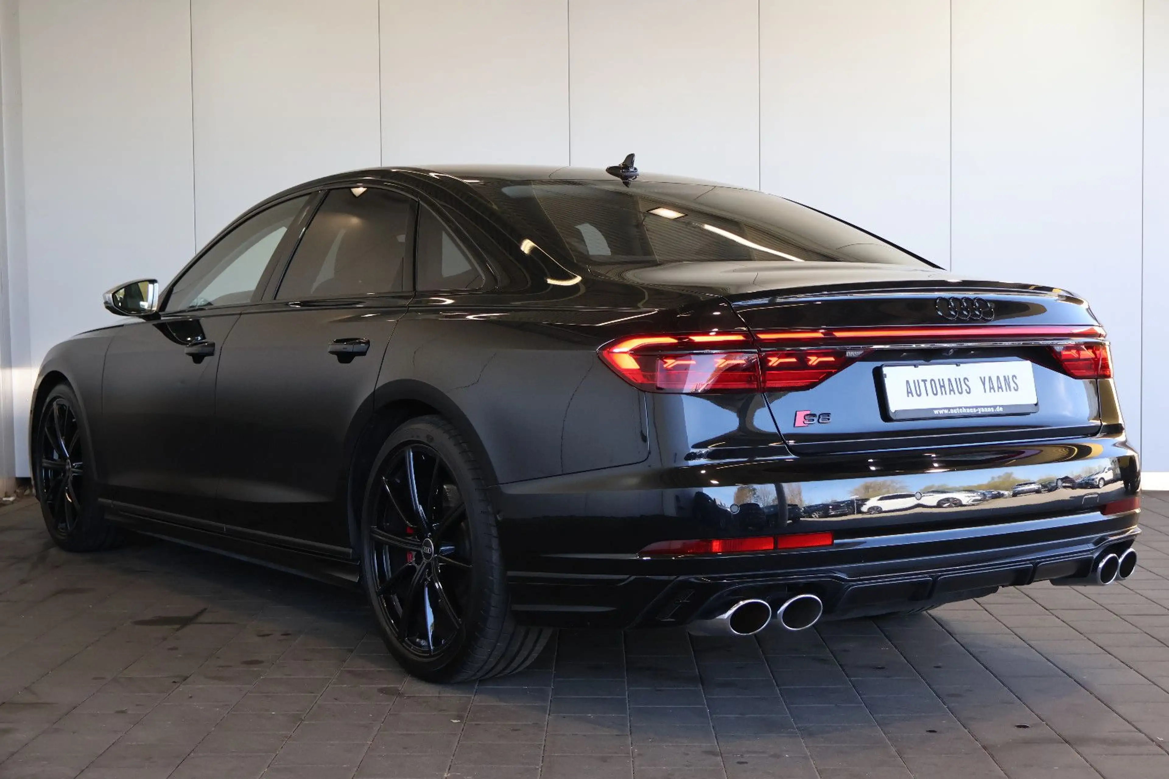 Audi S8 4.0 TFSI qu. LUFT+B&O+HUD+SOFT+MATRIX+PANO — photo 6