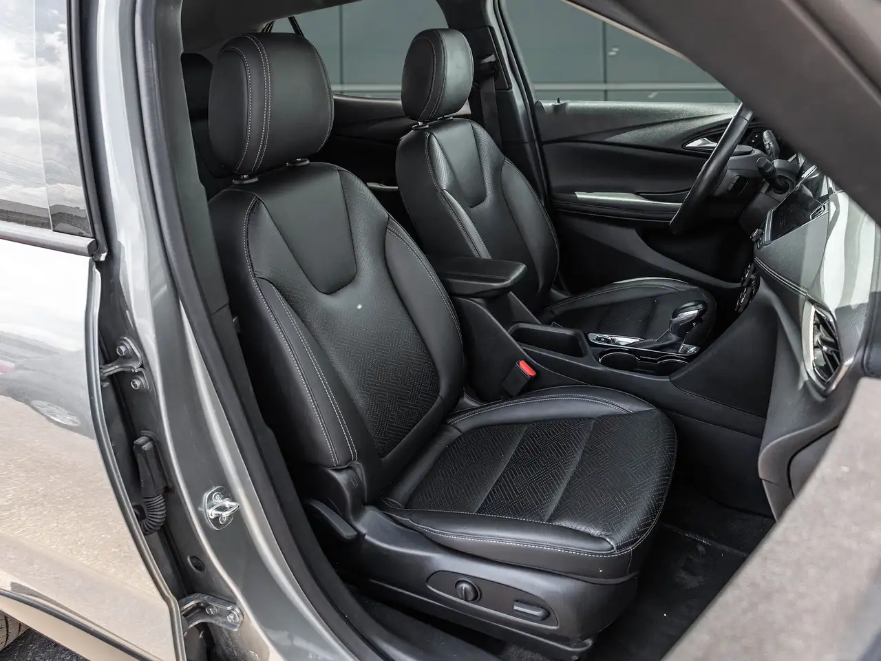 Buick Encore снимка Buick Encore