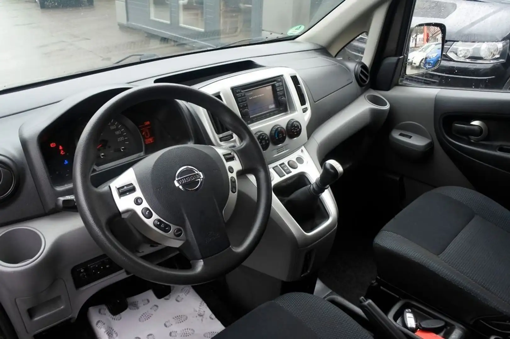 Nissan NV200 Evalia 1.5 dCi 110 CV Tekna Maro - 2