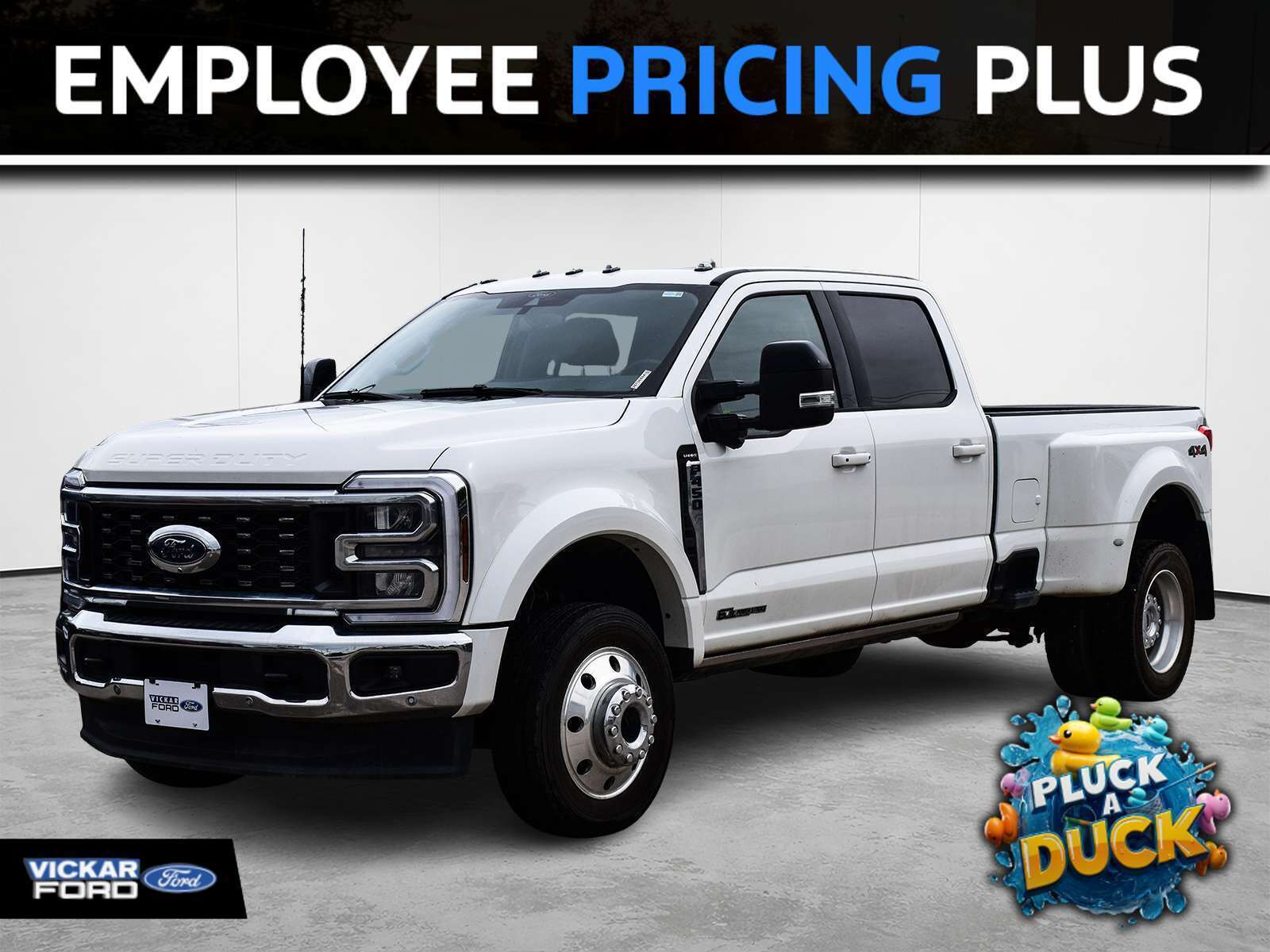 White 2025 Ford F-450 Super Duty Pickup Truck Four-Wheel Drive Automatic