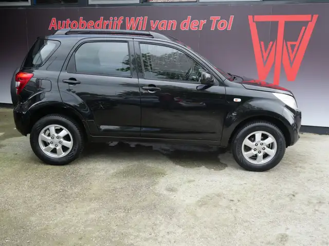 Daihatsu Terios 1.5 16v EXPLORE | AIRCO | ALL-SEASON | NL-AUTO | N