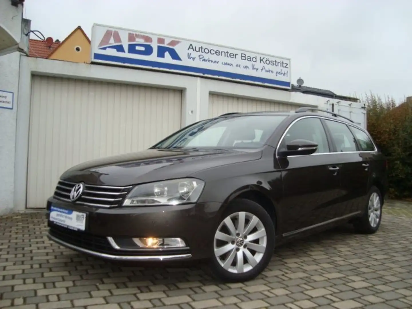 Volkswagen Passat Variant Passat Variant Diesel 2.0 TDI DSG AHK/SHZ/PDC/Navi Brun - 1