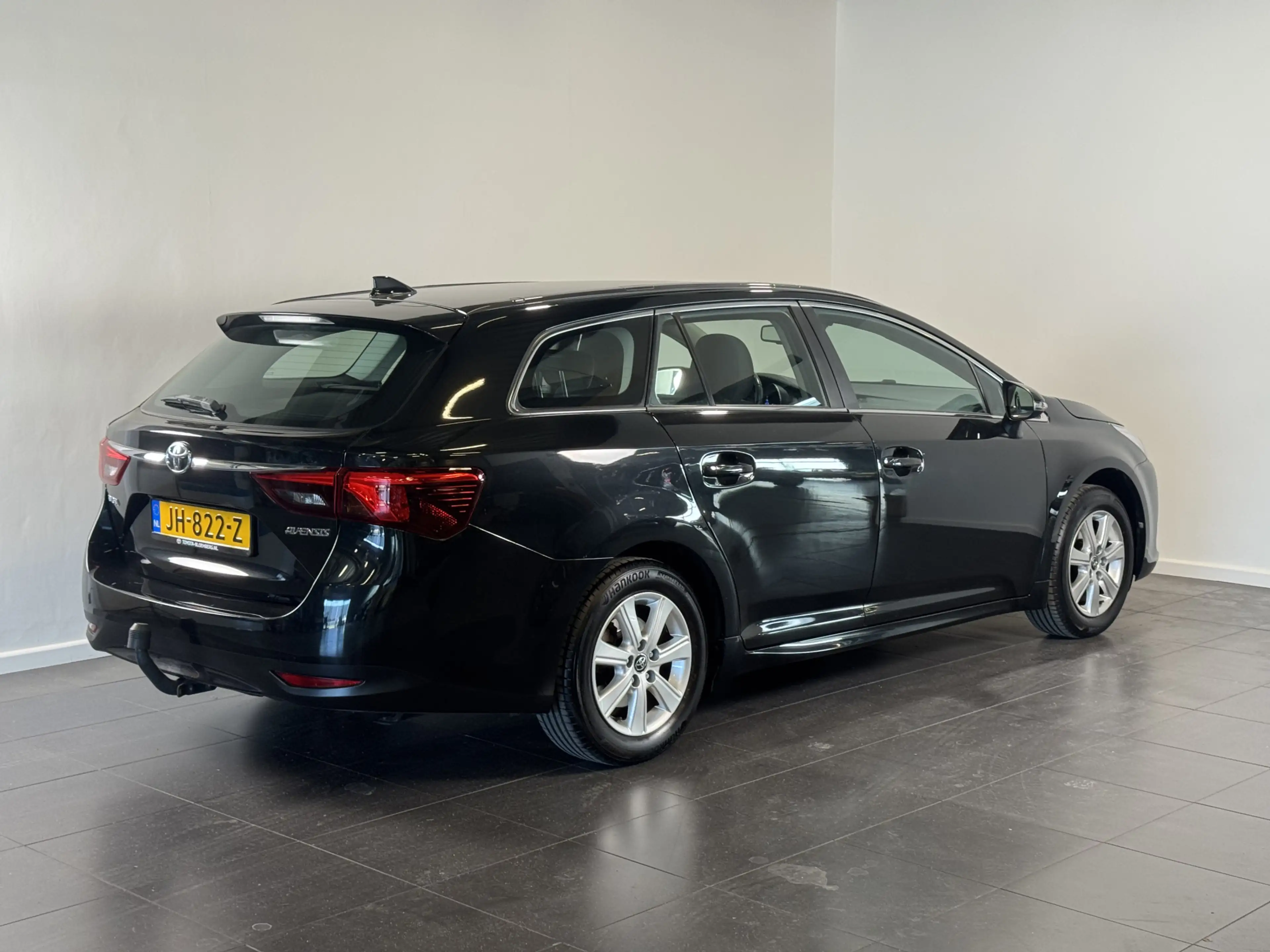 Toyota Avensis Touring Sports 1.8 VVT-i Aspiration | Trekhaak | N — photo 3
