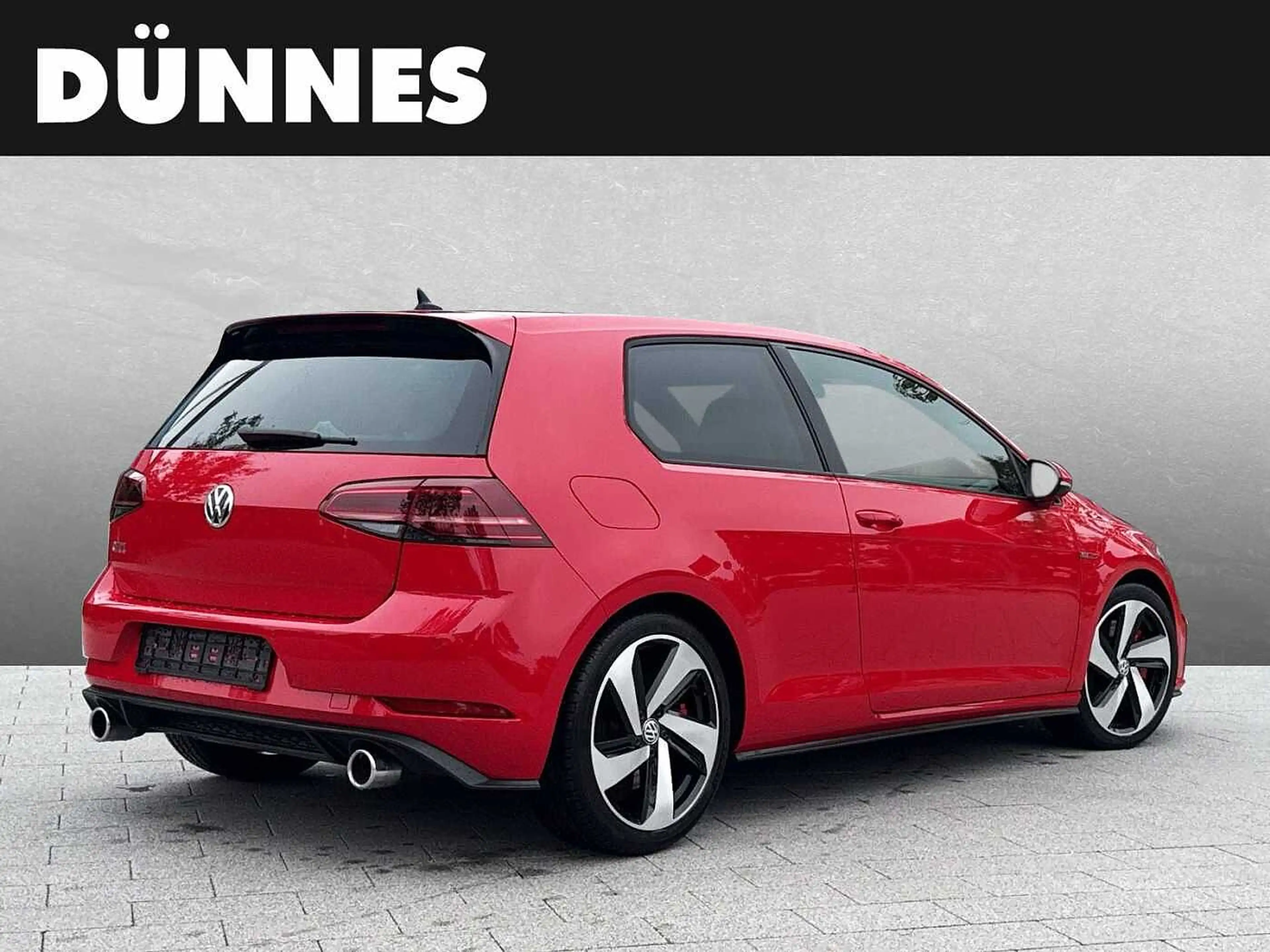 Volkswagen Golf GTI Golf VII GTI DSG Performance — photo 2