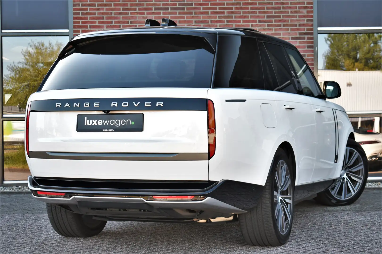 Land Rover Range Rover P550e Autobiography | BTW-auto | NL-auto | Trekhaa Blanc - 2