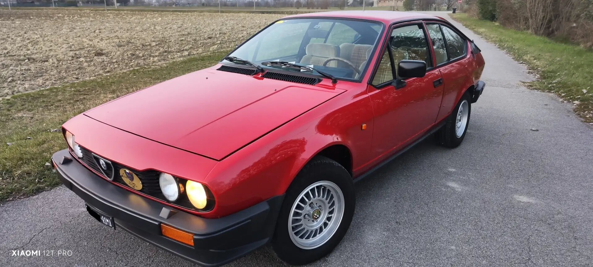 Alfa Romeo GTV ALFETTA GTV 2000 Rot - 1