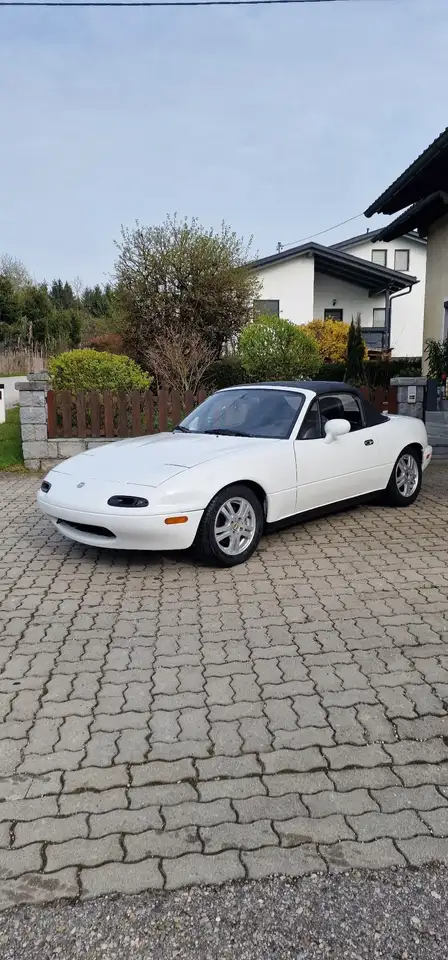 Mazda MX-5 1,8i SE, foto 2