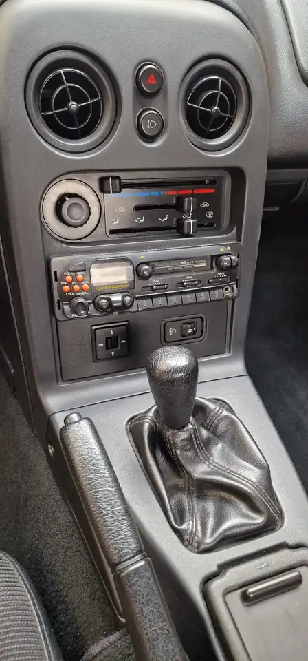 Mazda MX-5 1,8i SE, foto 11