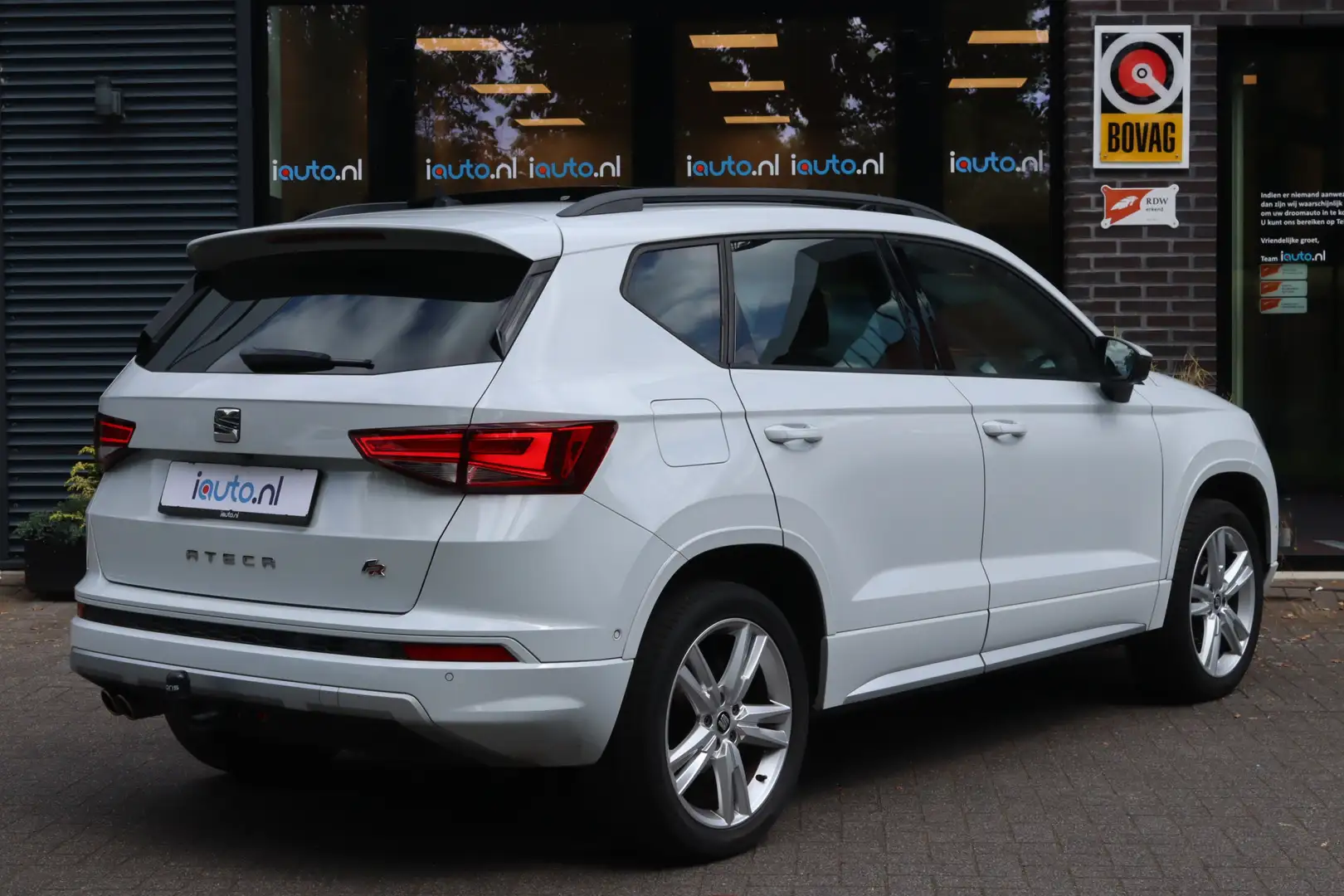 SEAT Ateca 1.5 TSI 150PK DSG FR Pano/LED/Keyless/Camera/Virtu Wit - 2