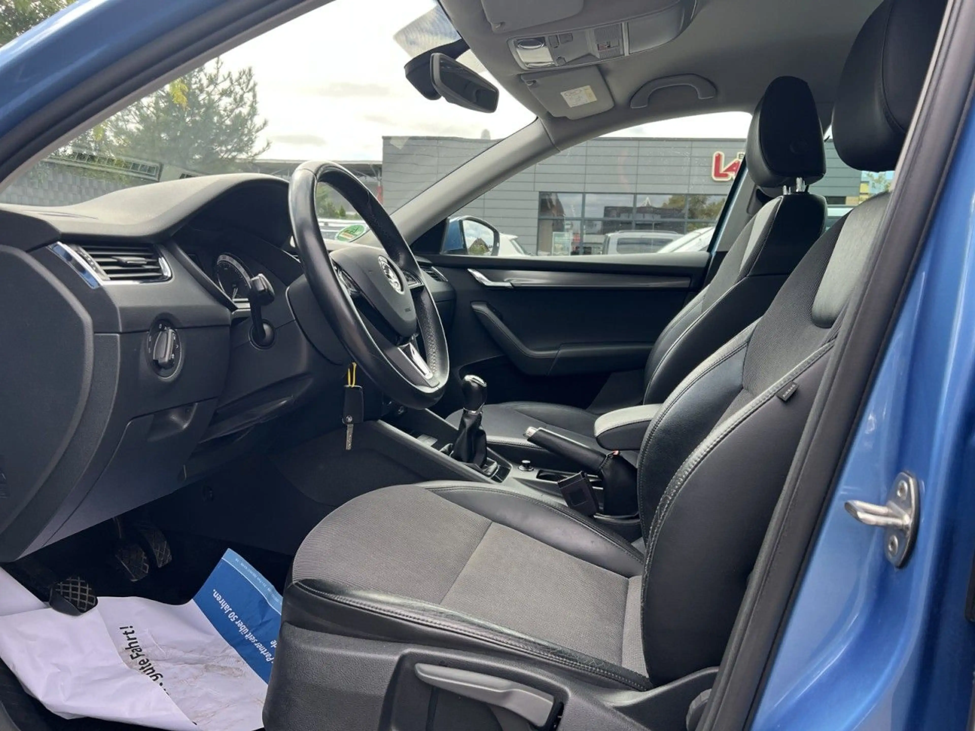 Skoda Octavia Combi Style*LED*Apple CarPlay*Navi*DAB* — photo 14