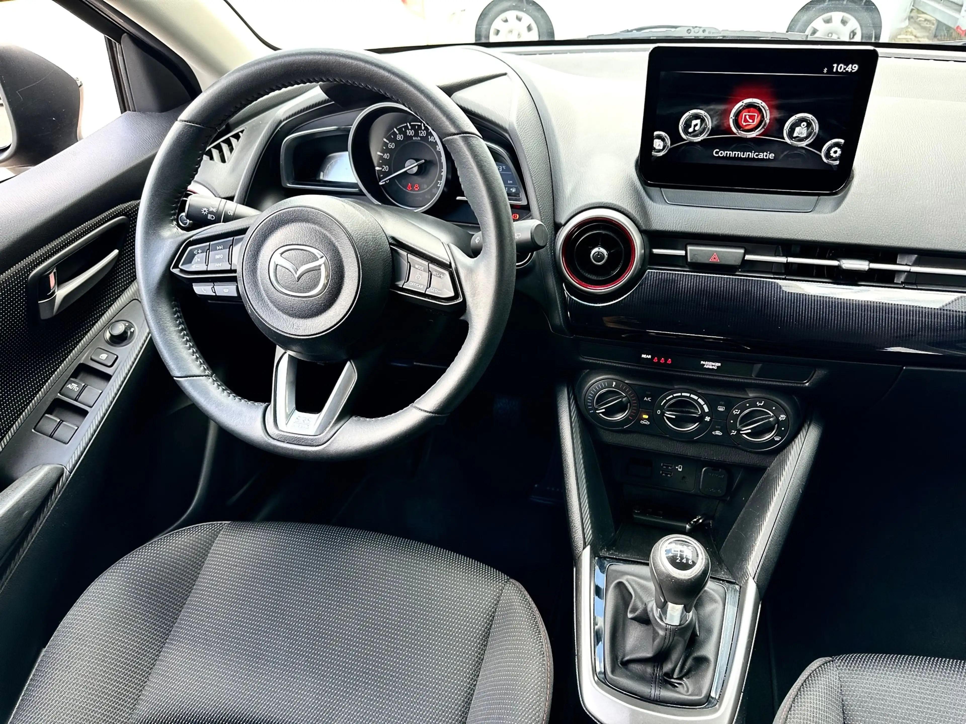 Mazda 2 1.5 Skyactiv-G Sportive | CarPlay | Camera |CRUISE — photo 8