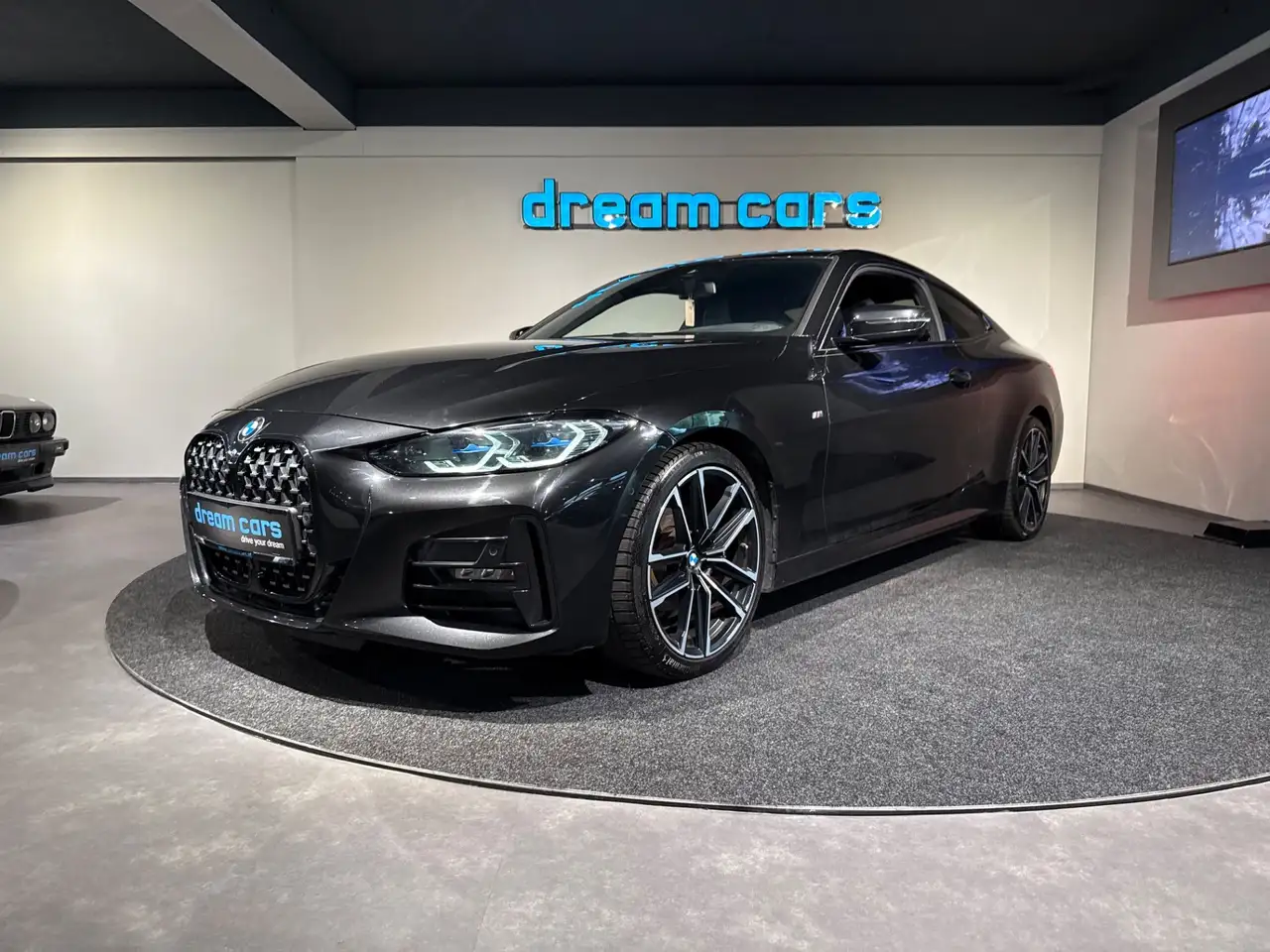 BMW 420 d Coupe xDrive Aut. /// M Sport / Laserlicht / Am Bild 12