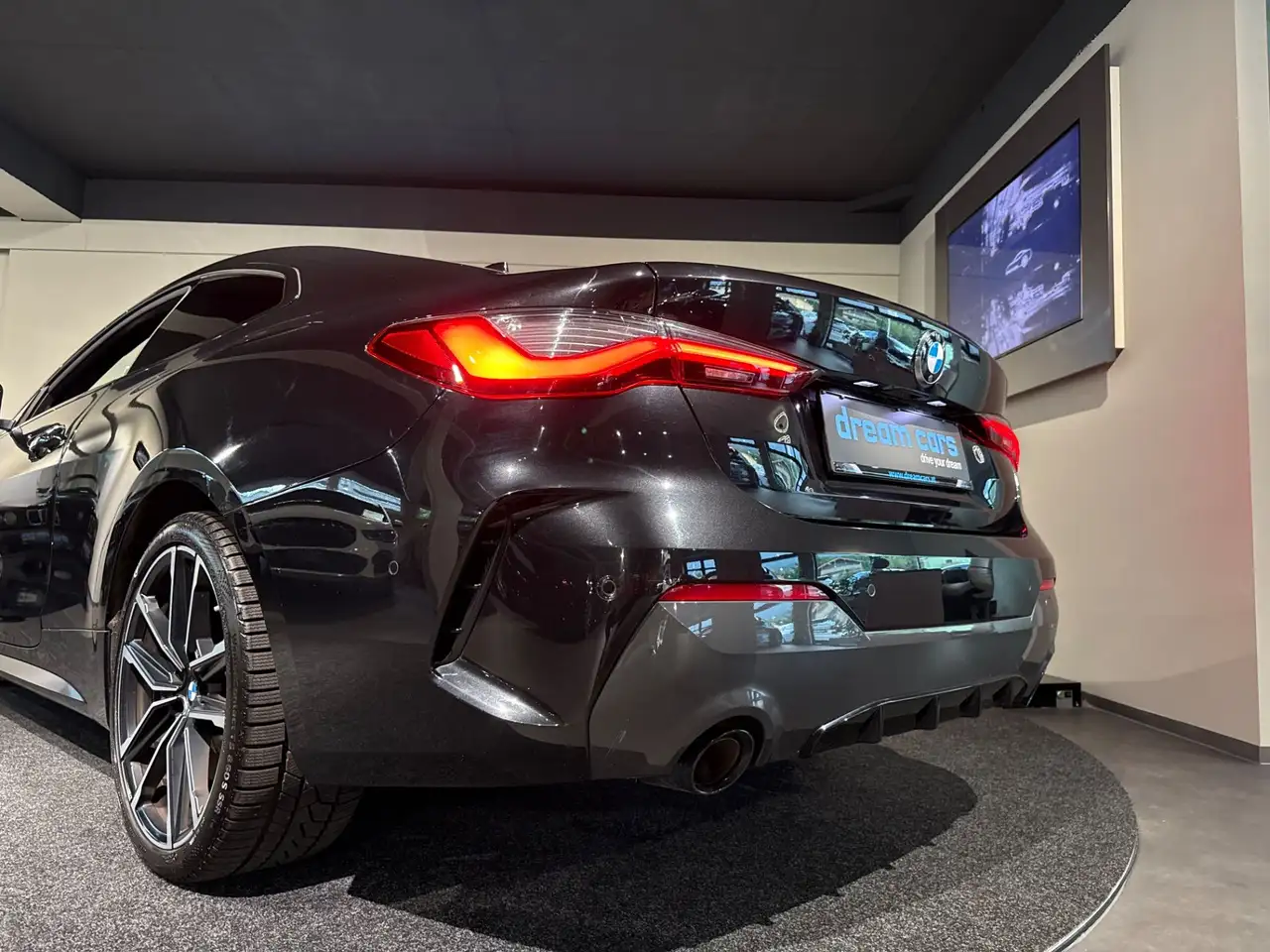 BMW 420 d Coupe xDrive Aut. /// M Sport / Laserlicht / Am Bild 10