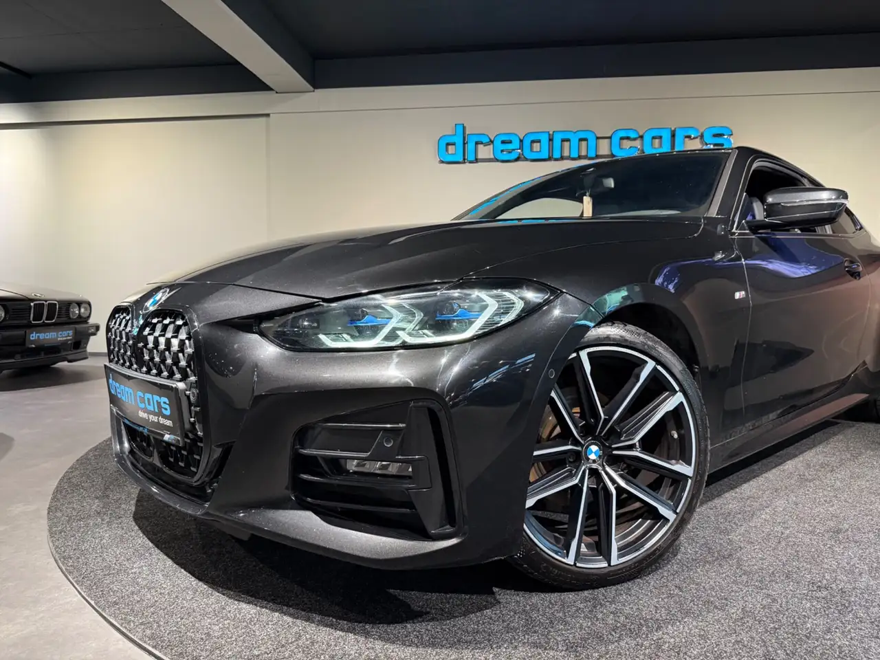 BMW 420 d Coupe xDrive Aut. /// M Sport / Laserlicht / Am Bild 2