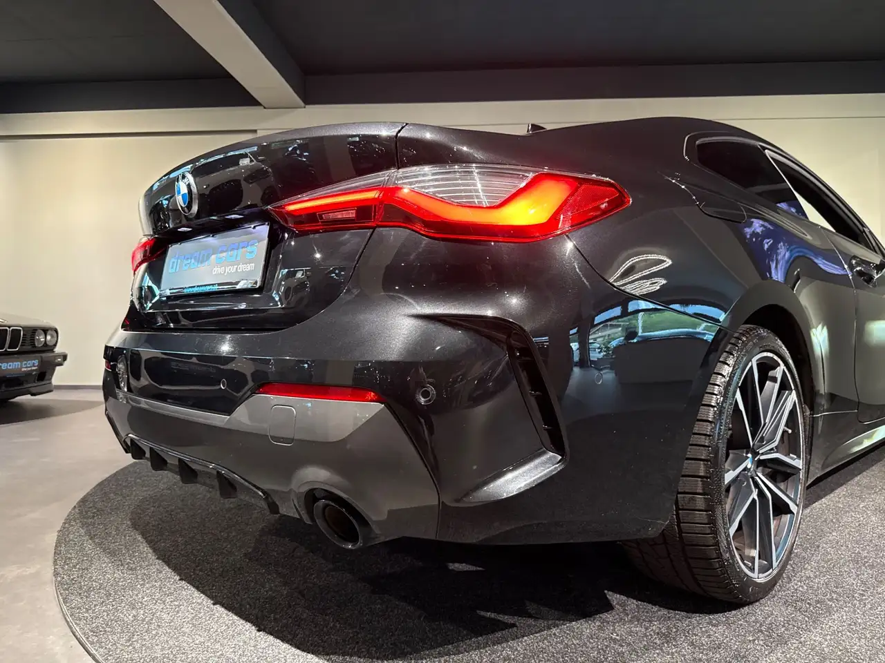 BMW 420 d Coupe xDrive Aut. /// M Sport / Laserlicht / Am Bild 9