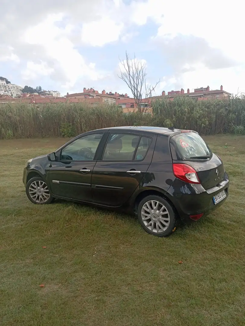 Renault Clio 1.4 Confort Expression - 1