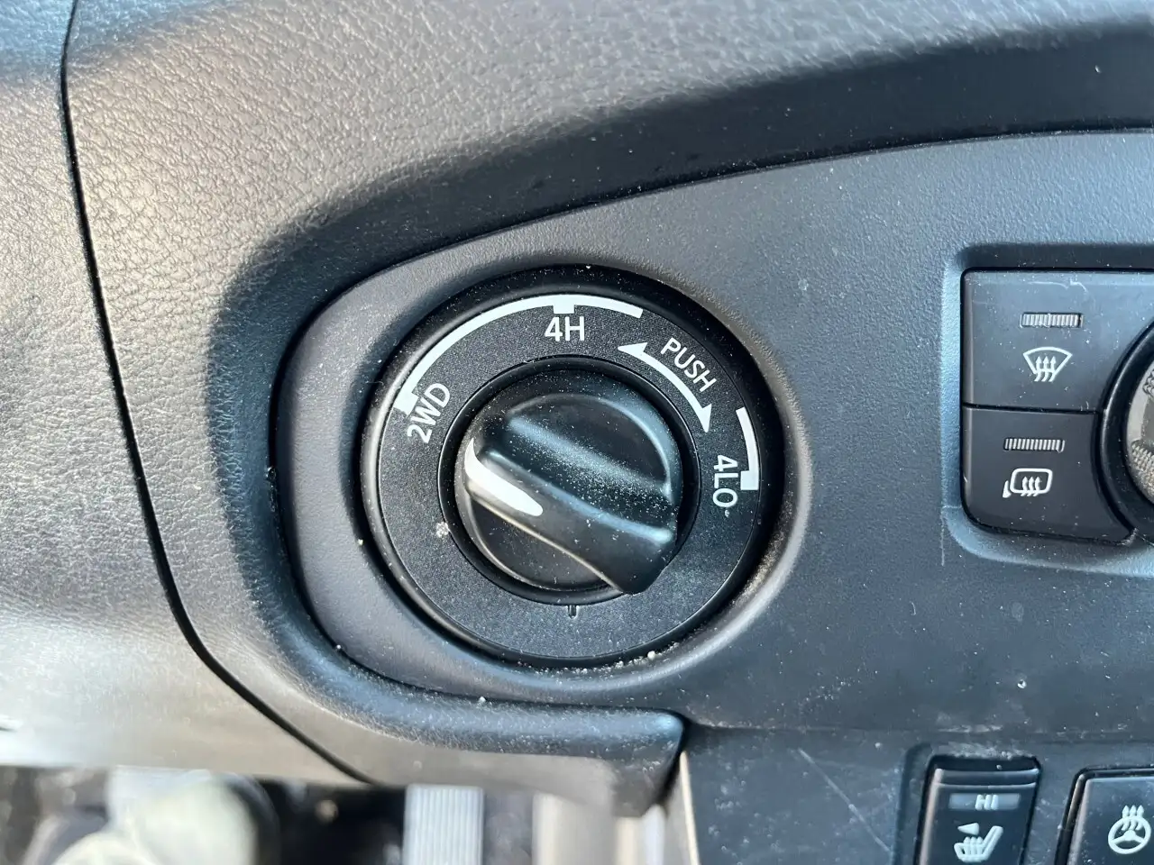 Nissan Frontier снимка Nissan Frontier