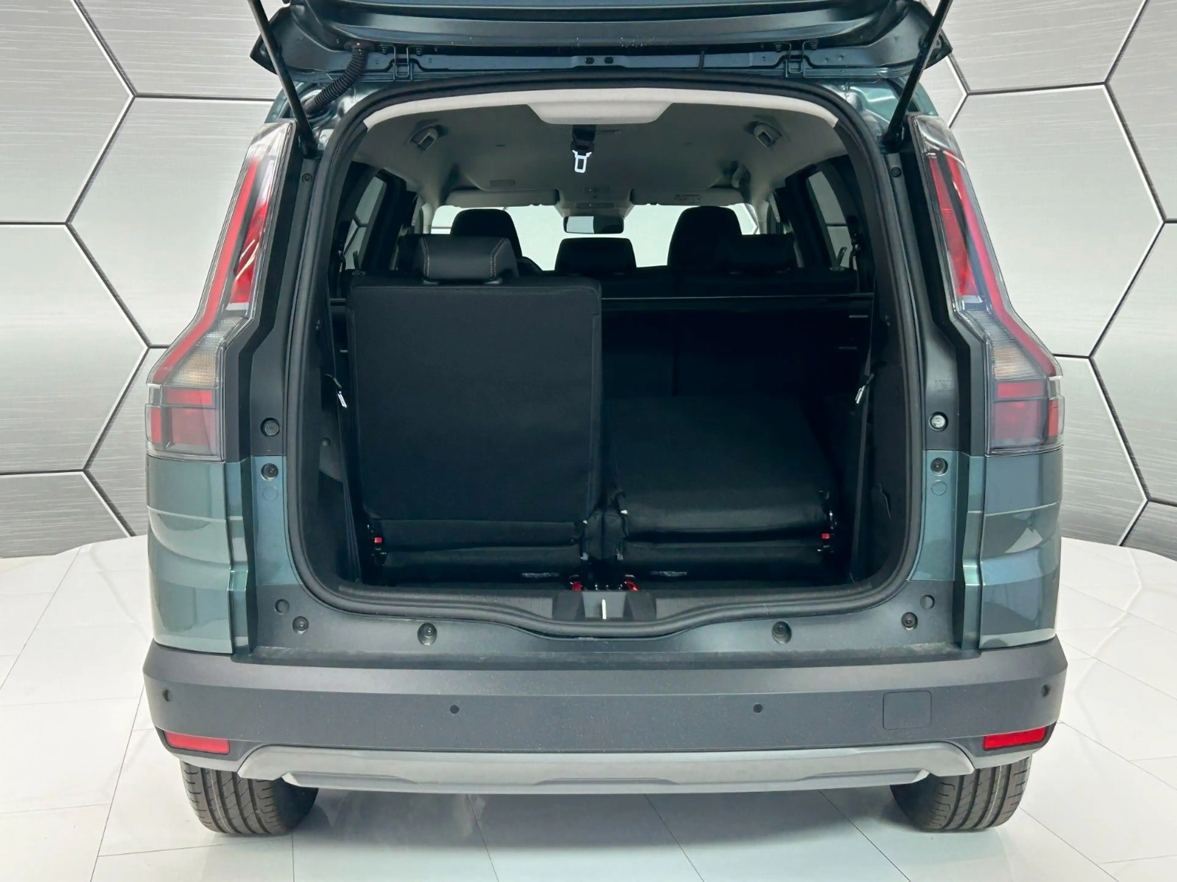 Dacia Jogger Extreme Eco-G 120 AT Winter/Driving 7-S — photo 10