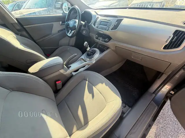 Kia Sportage view 13