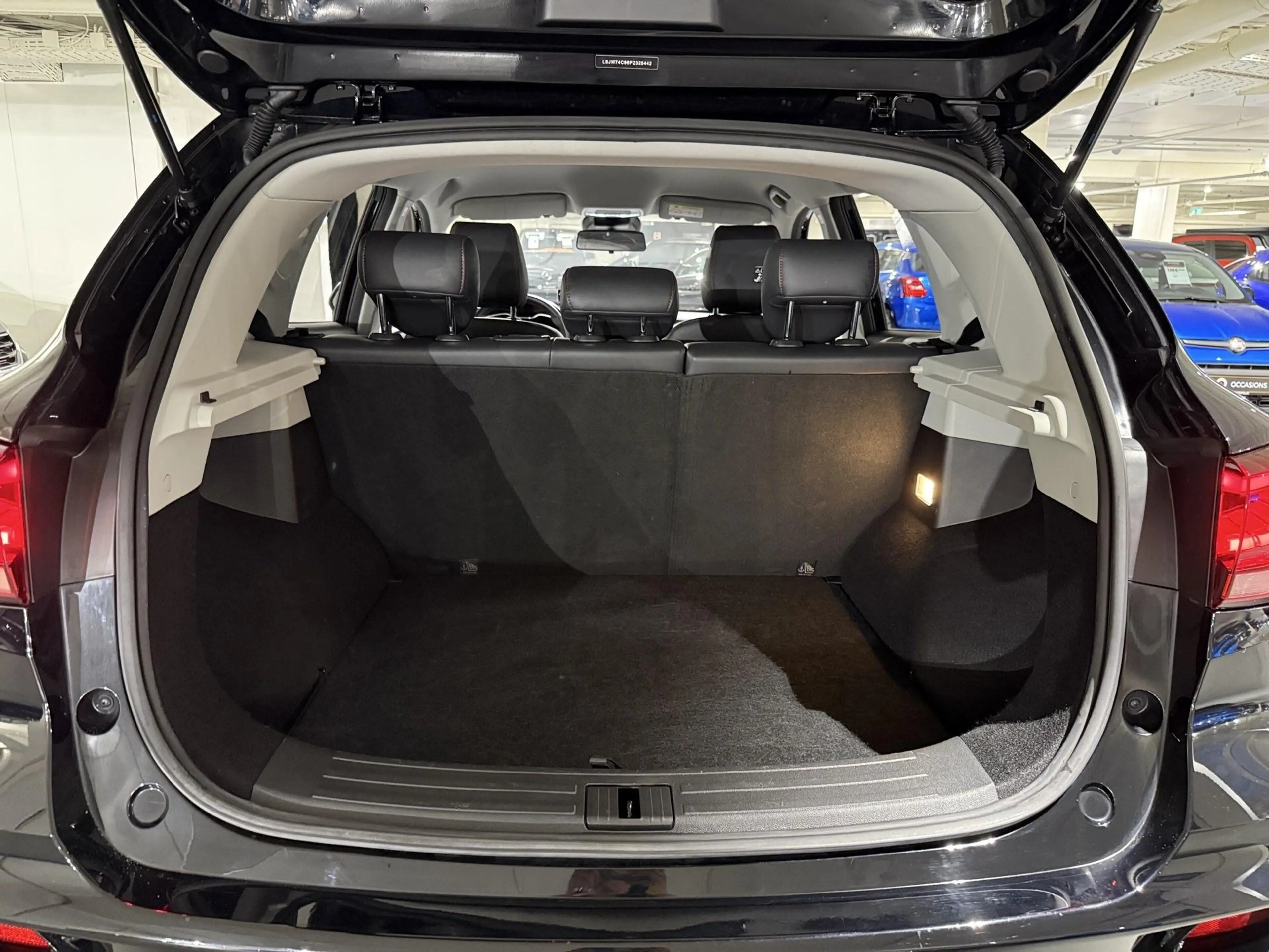 MG ZS MG 1.0 FWD LUXURY — photo 12