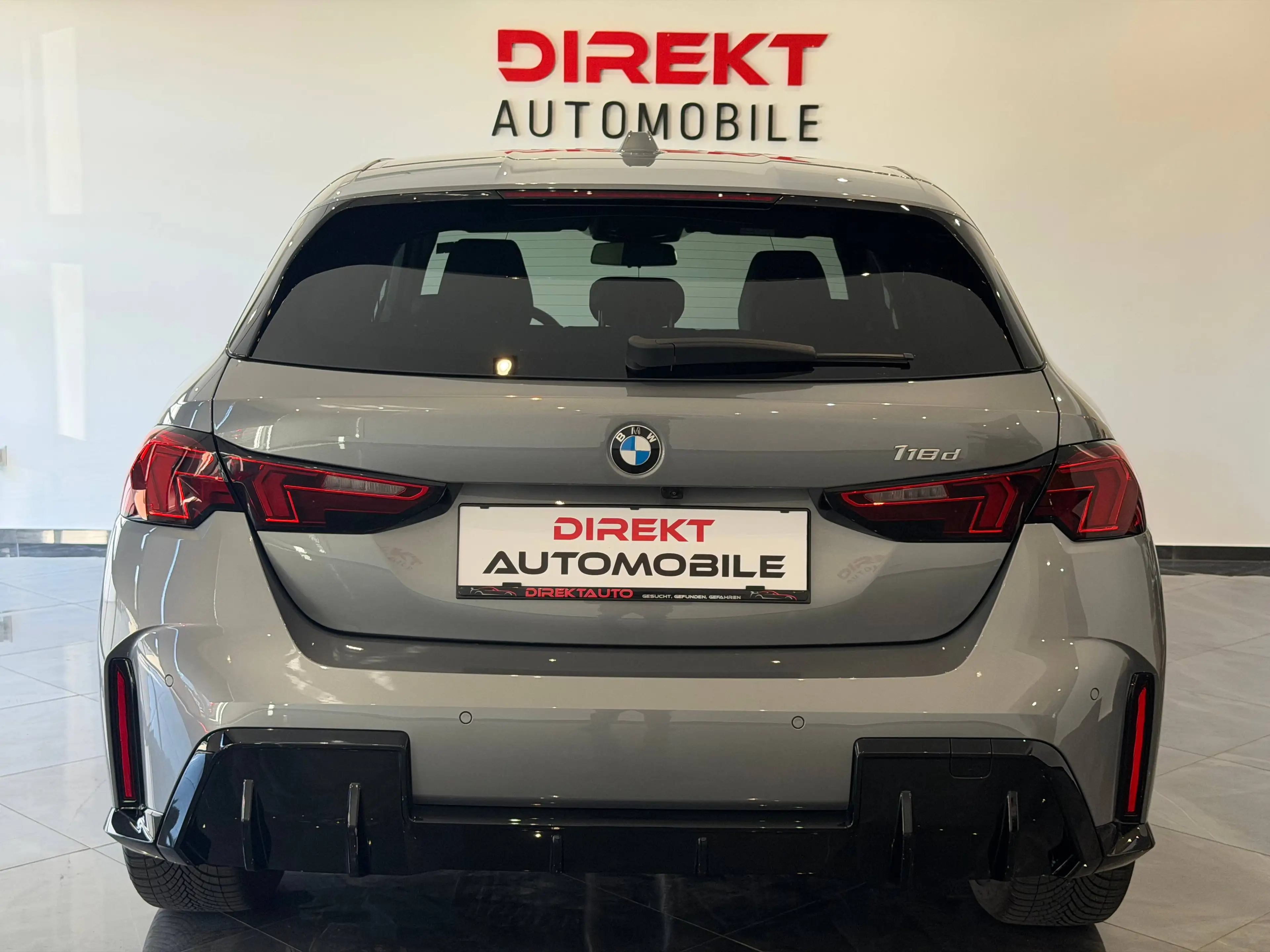 BMW 118 118 d M Sport — photo 8