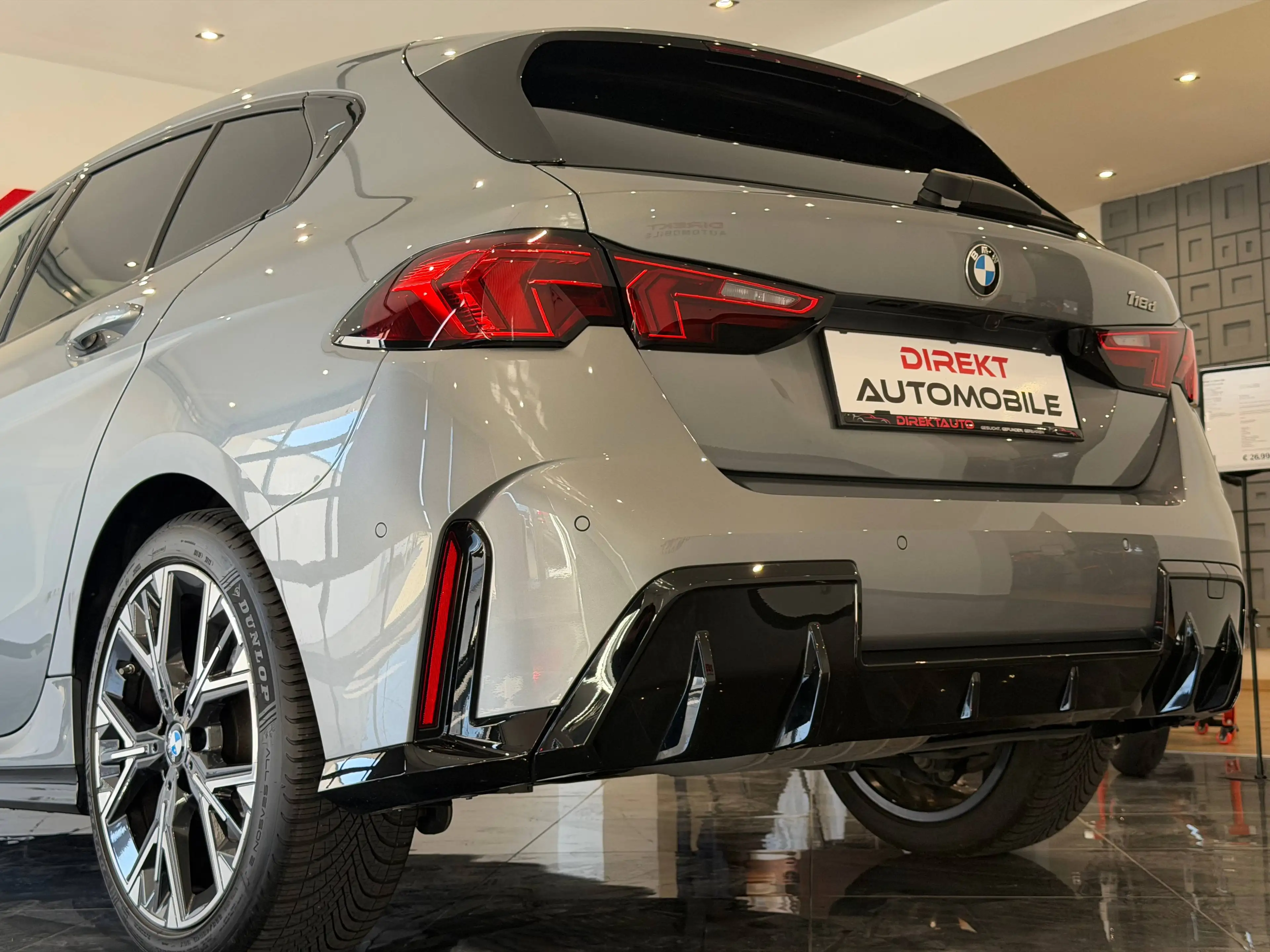BMW 118 118 d M Sport — photo 11