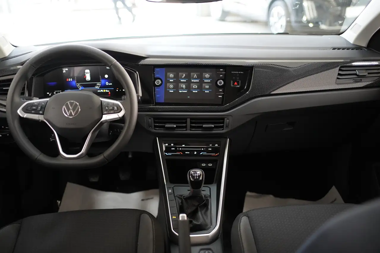 Volkswagen Polo 1.0 TSI Edition Plus 95 cv 10