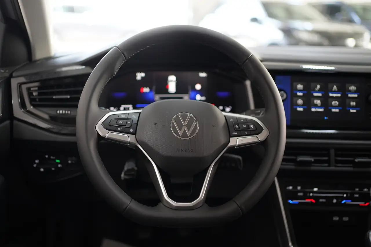Volkswagen Polo 1.0 TSI Edition Plus 95 cv 11