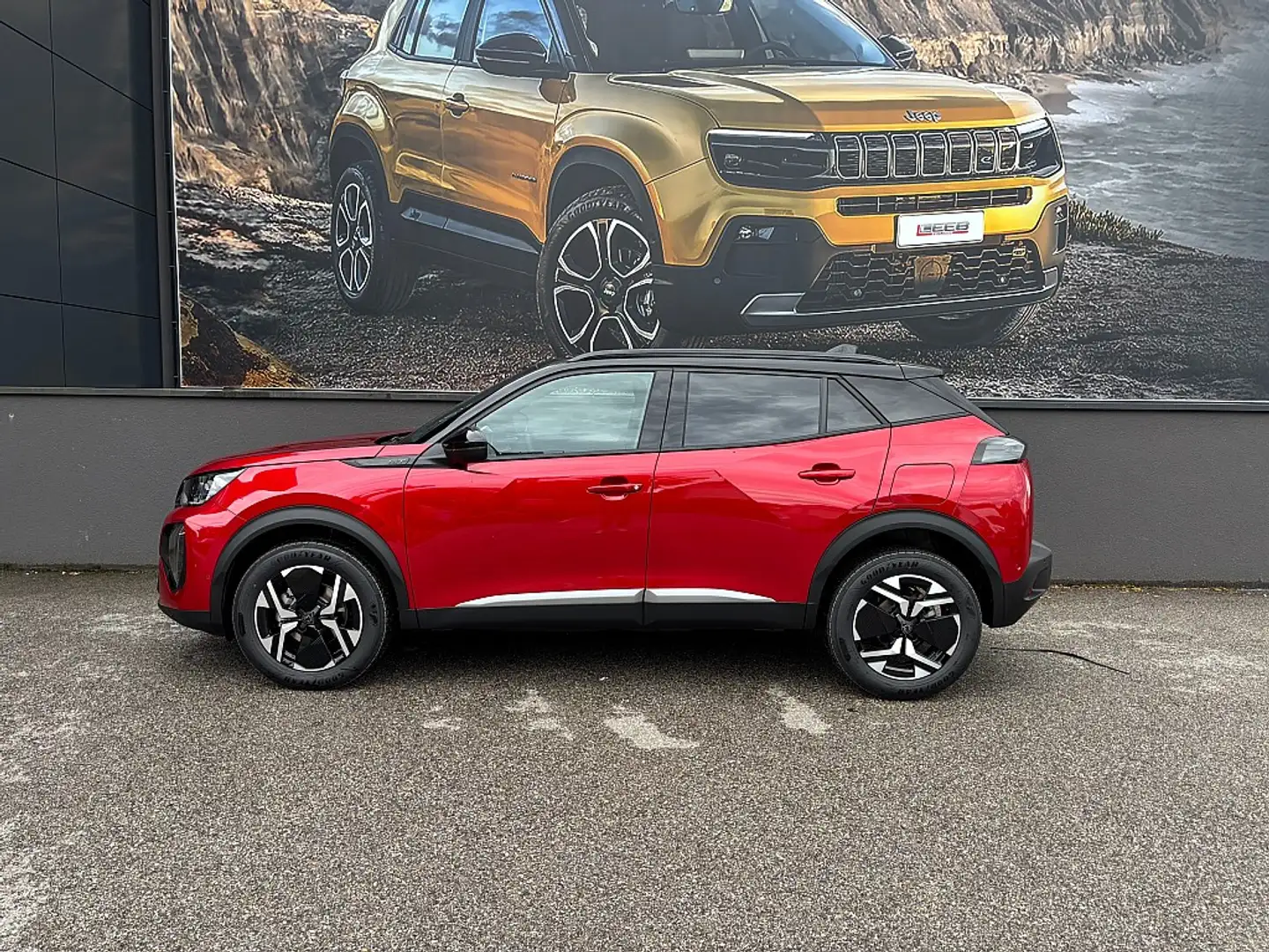 Peugeot 2008 PureTech 130 GT EAT8 inkl. Vision, Navigation &... Rot - 2