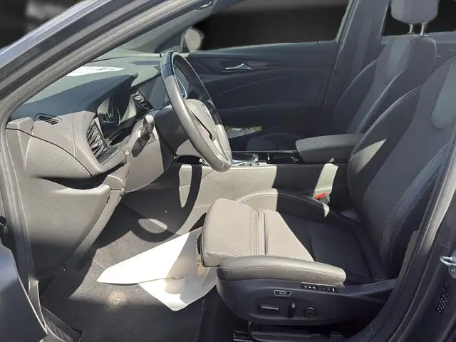 Opel Insignia view 14