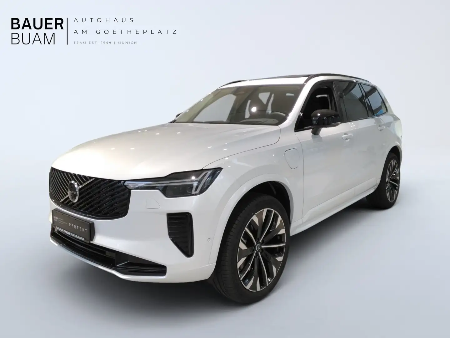 Volvo XC90 Ultra Dark Recharge Plug-In Hybrid AWD Weiß - 1