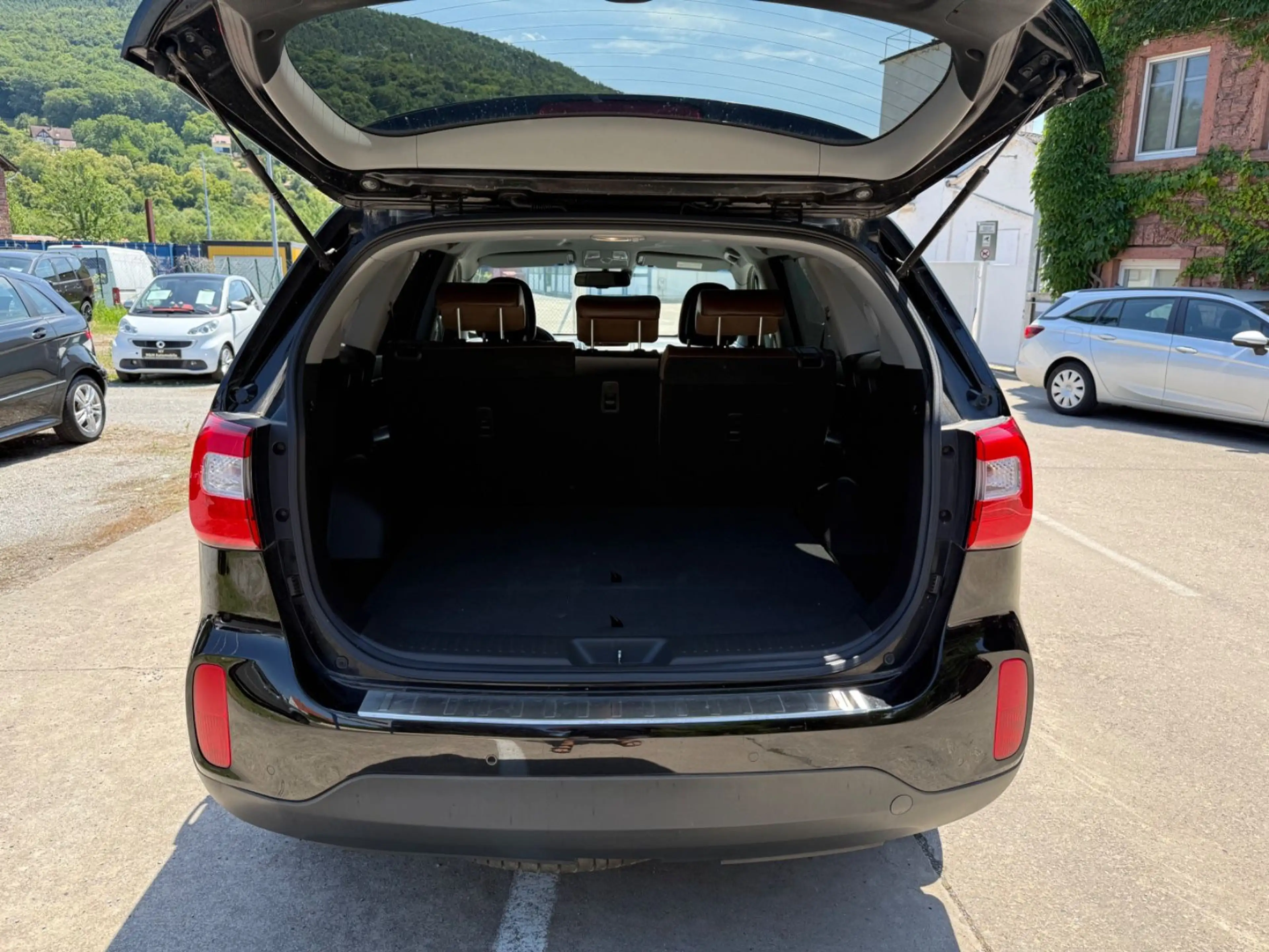 Kia Sorento 2.2 Spirit 4WD/Automatik/Leder/Navi/AHK — photo 10