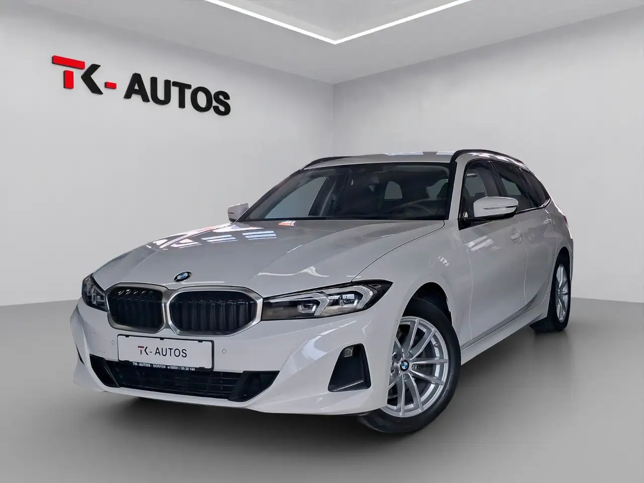 BMW 320 d Touring,1.Hand,Navi,LED,HUD,Kamera,S-Heft — photo 1 of 30