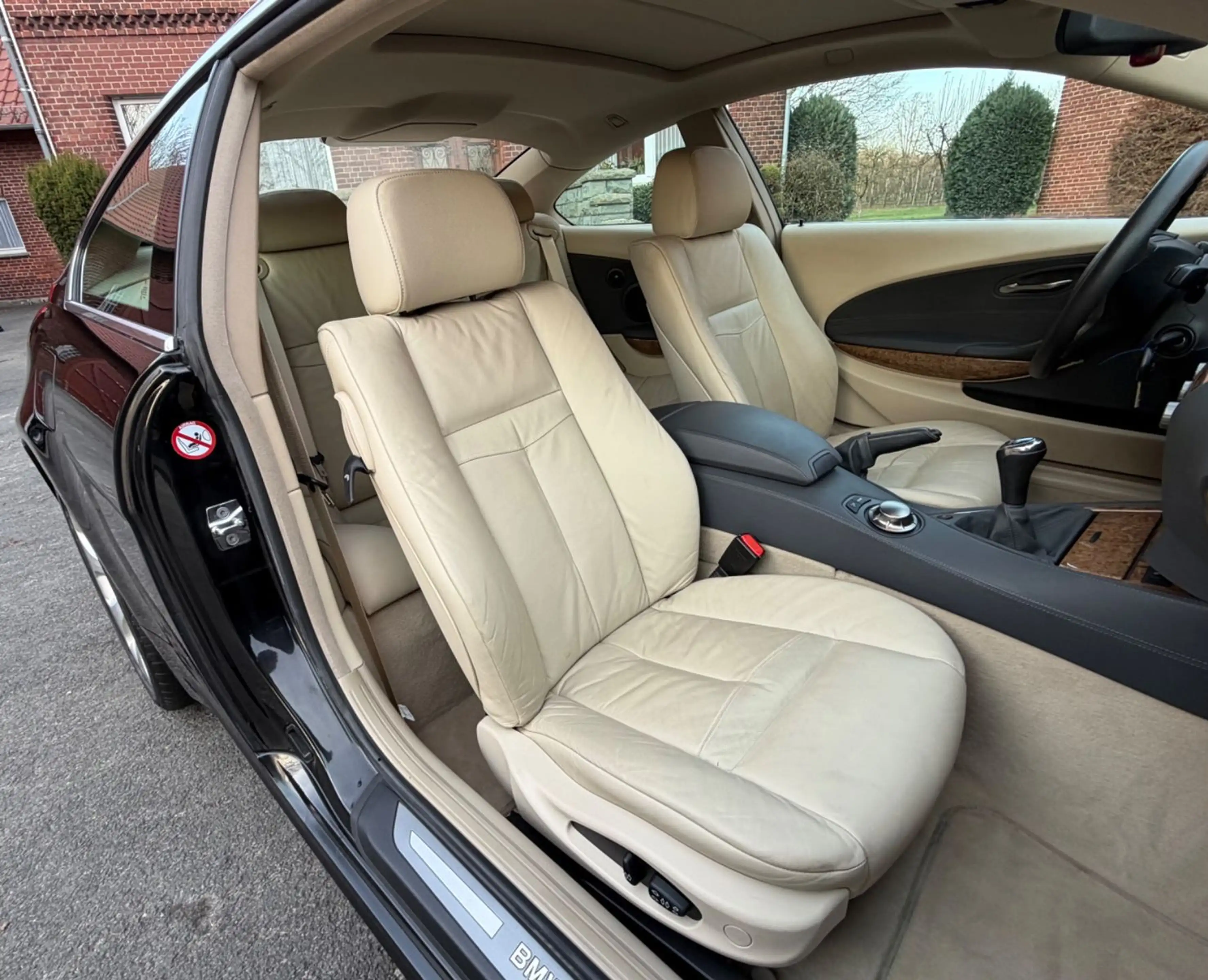BMW 645 Ci Coupé *Handschalter mit nur 39.411 Km* — photo 8