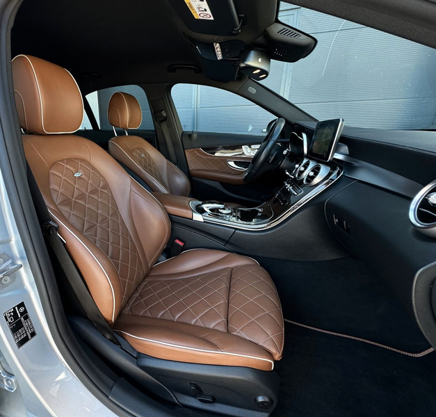 Mercedes-Benz C 400 Lim. 4Matic*AMG-LINE*DESIGNO*NAVI*KAMERA — photo 7