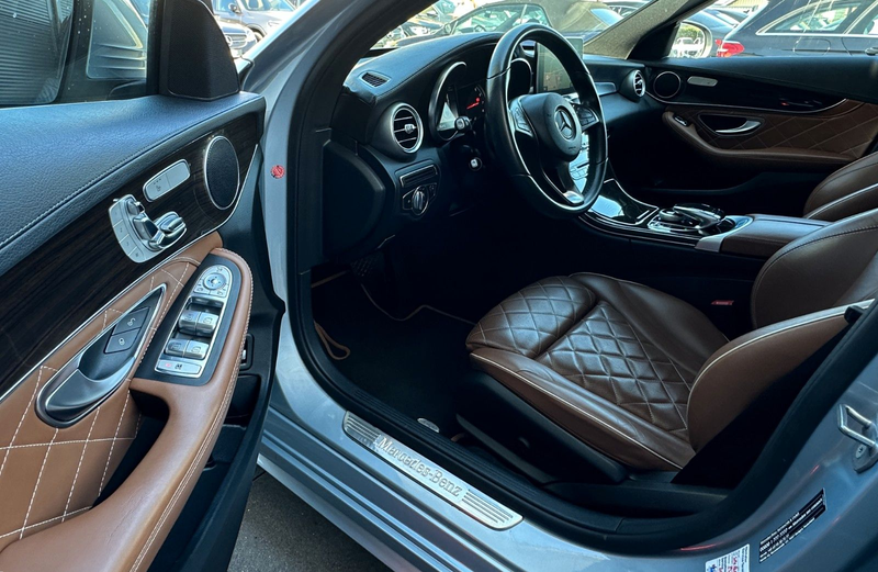 Mercedes-Benz C 400 Lim. 4Matic*AMG-LINE*DESIGNO*NAVI*KAMERA — photo 13