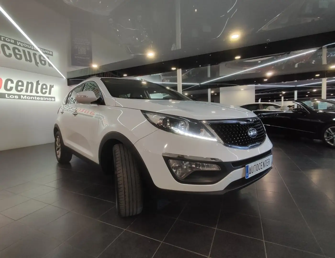Kia Sportage 1.7 CRDI VGT Drive 4x2 Wit - 2