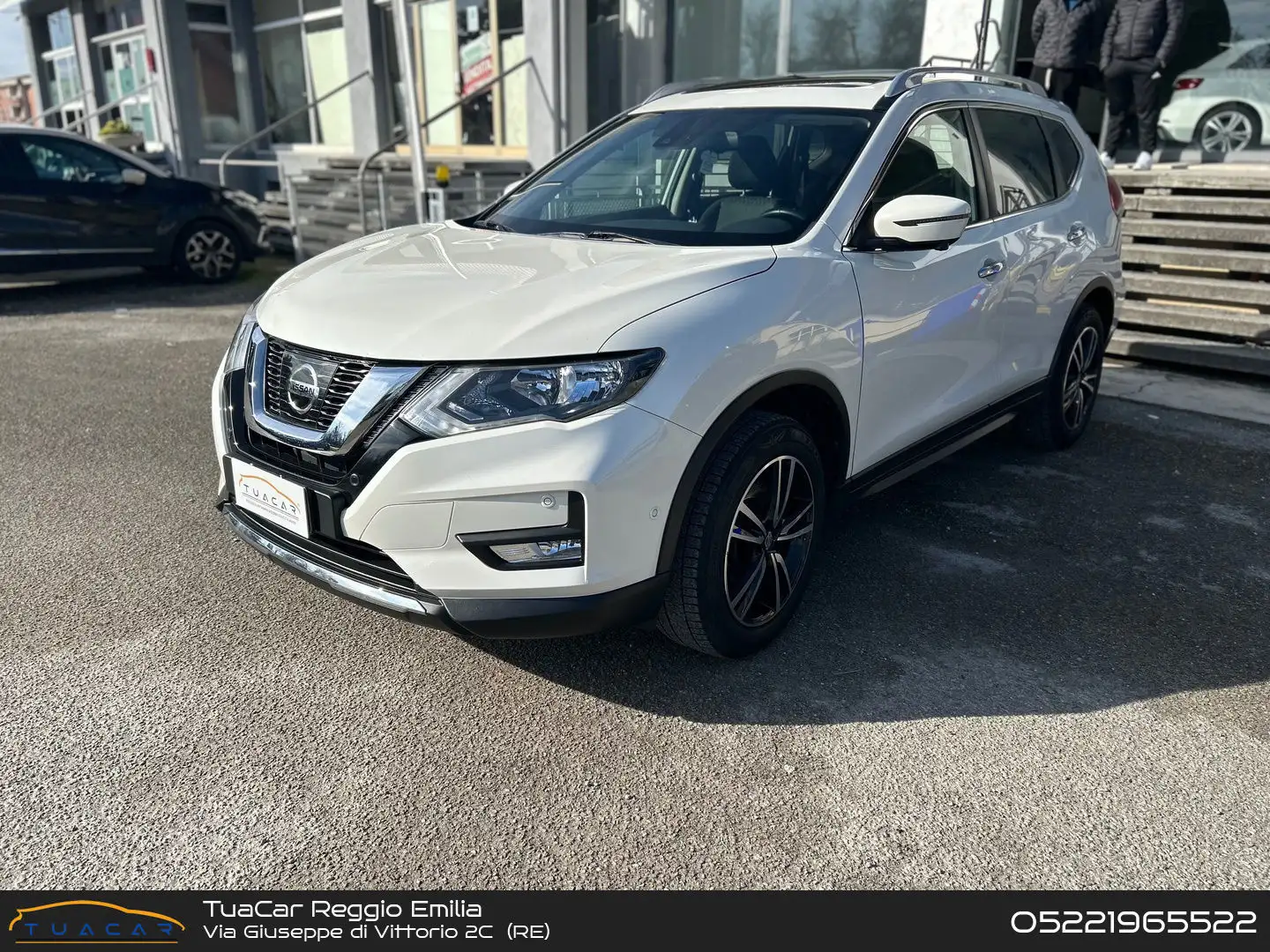 Nissan X-Trail N-Connecta 1.6 dCi 130 7 posti Weiß - 1