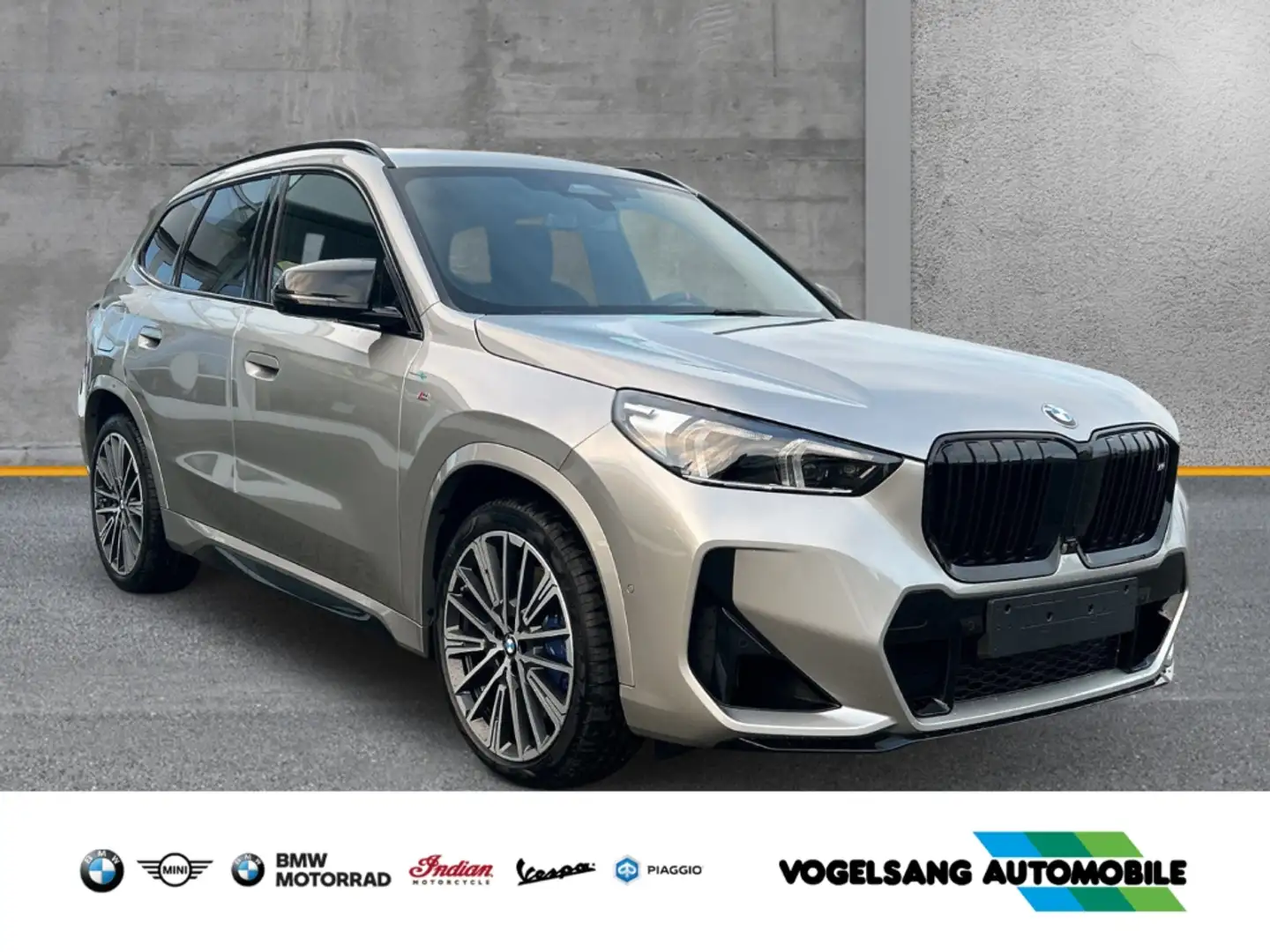 BMW X1 M35i xDrive Grau - 1
