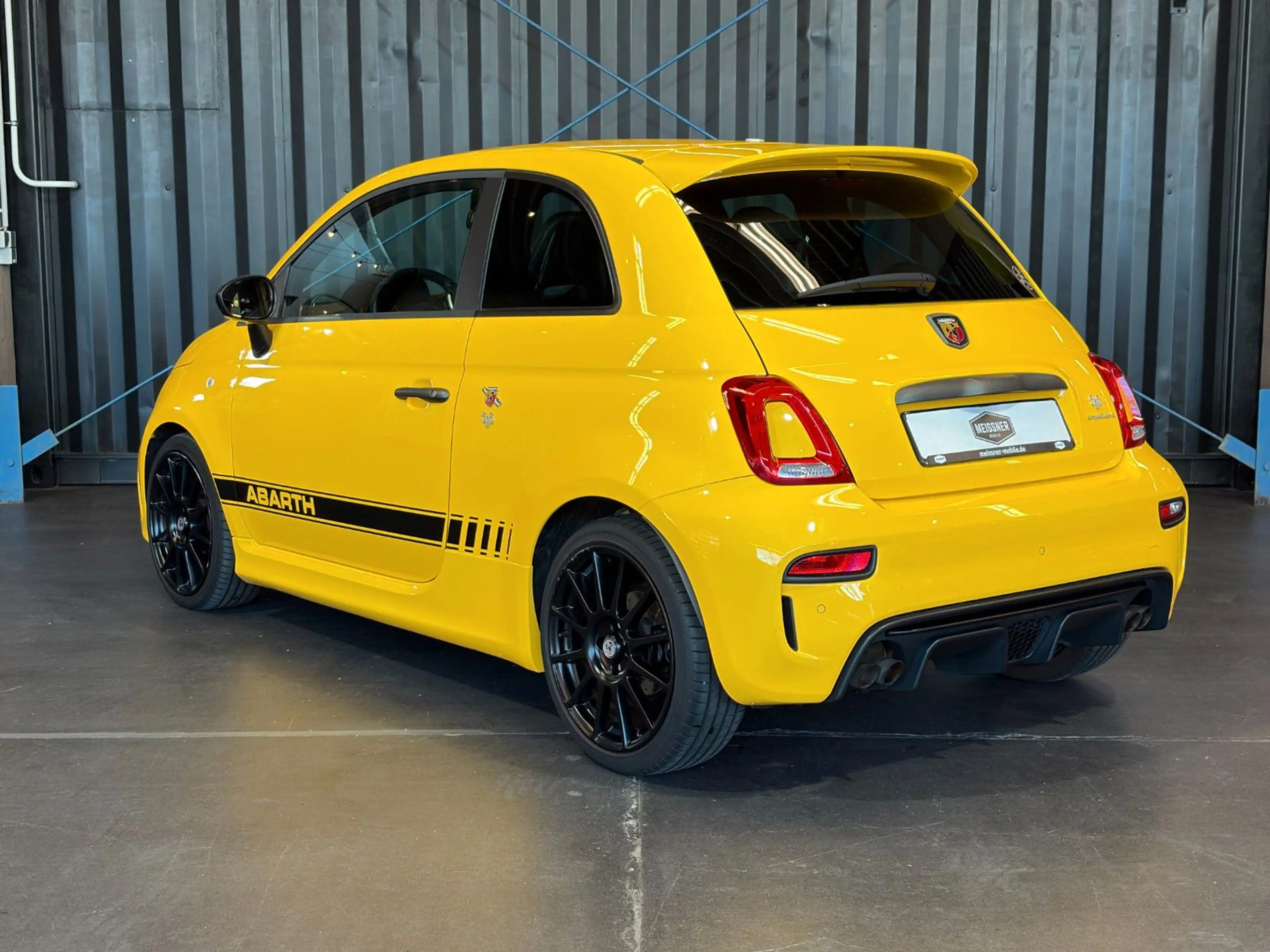 Abarth 595 Competizione (Brembo|Navi|Carbon) — photo 3